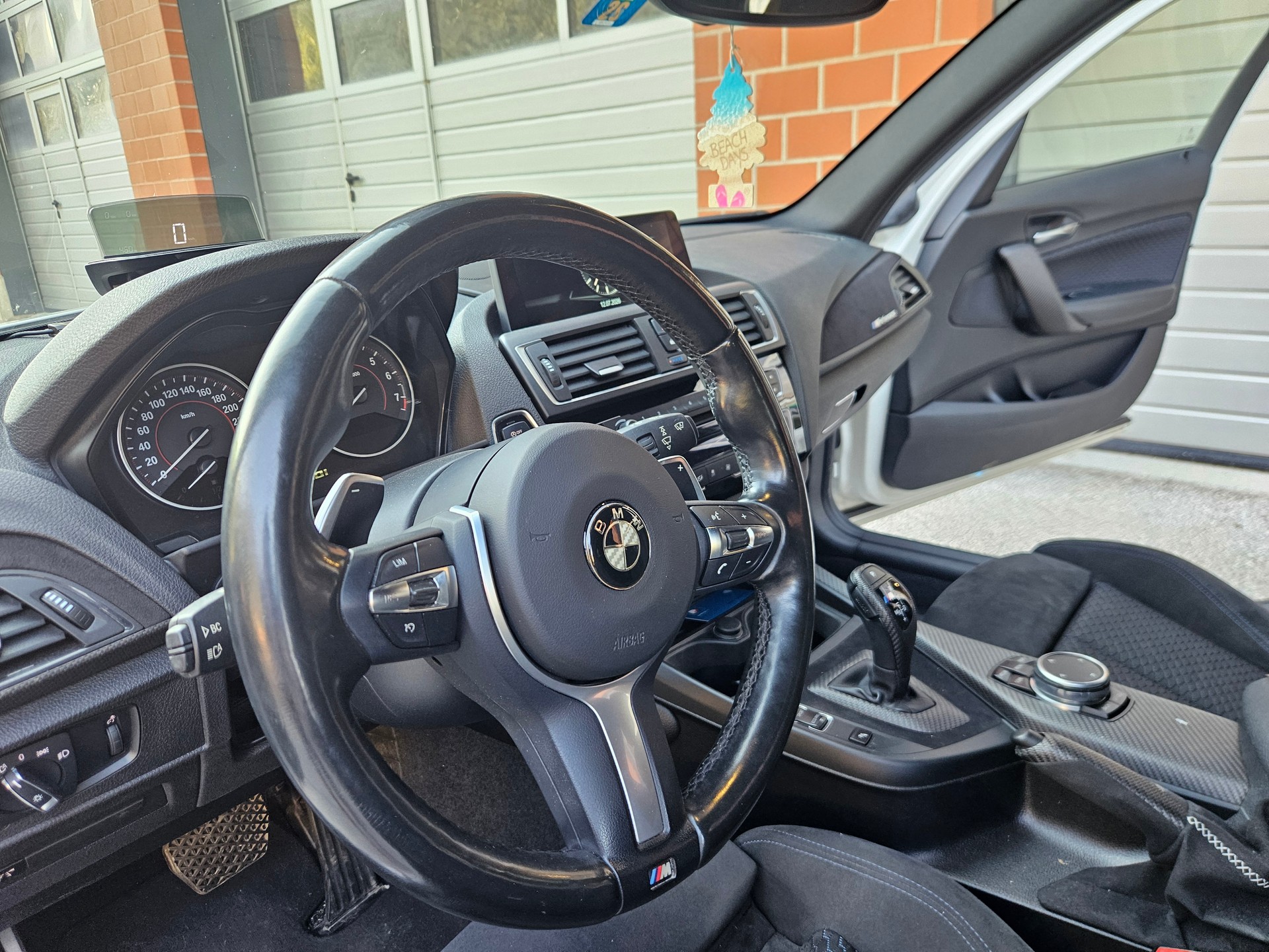 BMW M140i xDrive-image-4