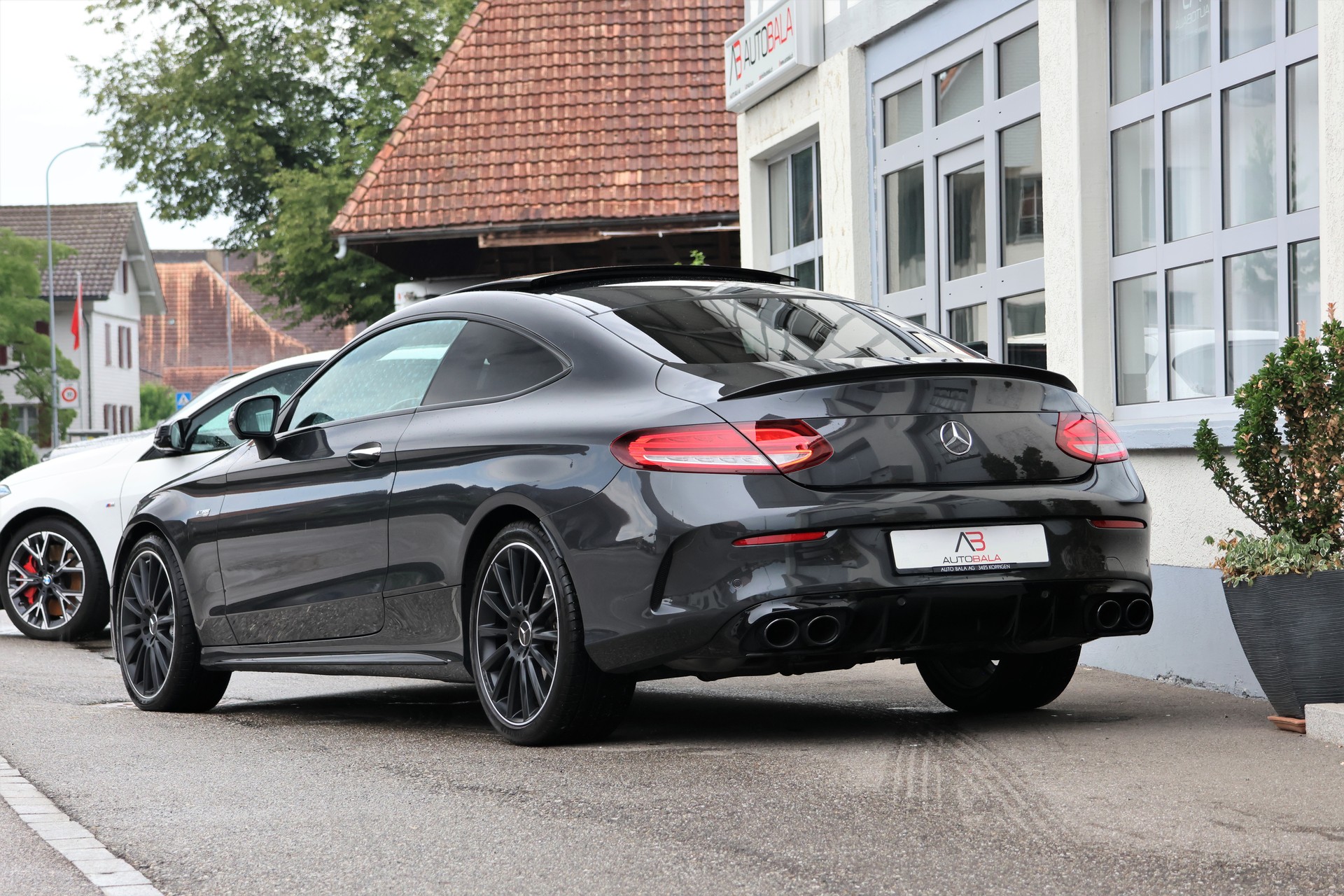 MERCEDES-BENZ C 43 AMG 4Matic 9G-tronic (CH) *Performance*-image-2