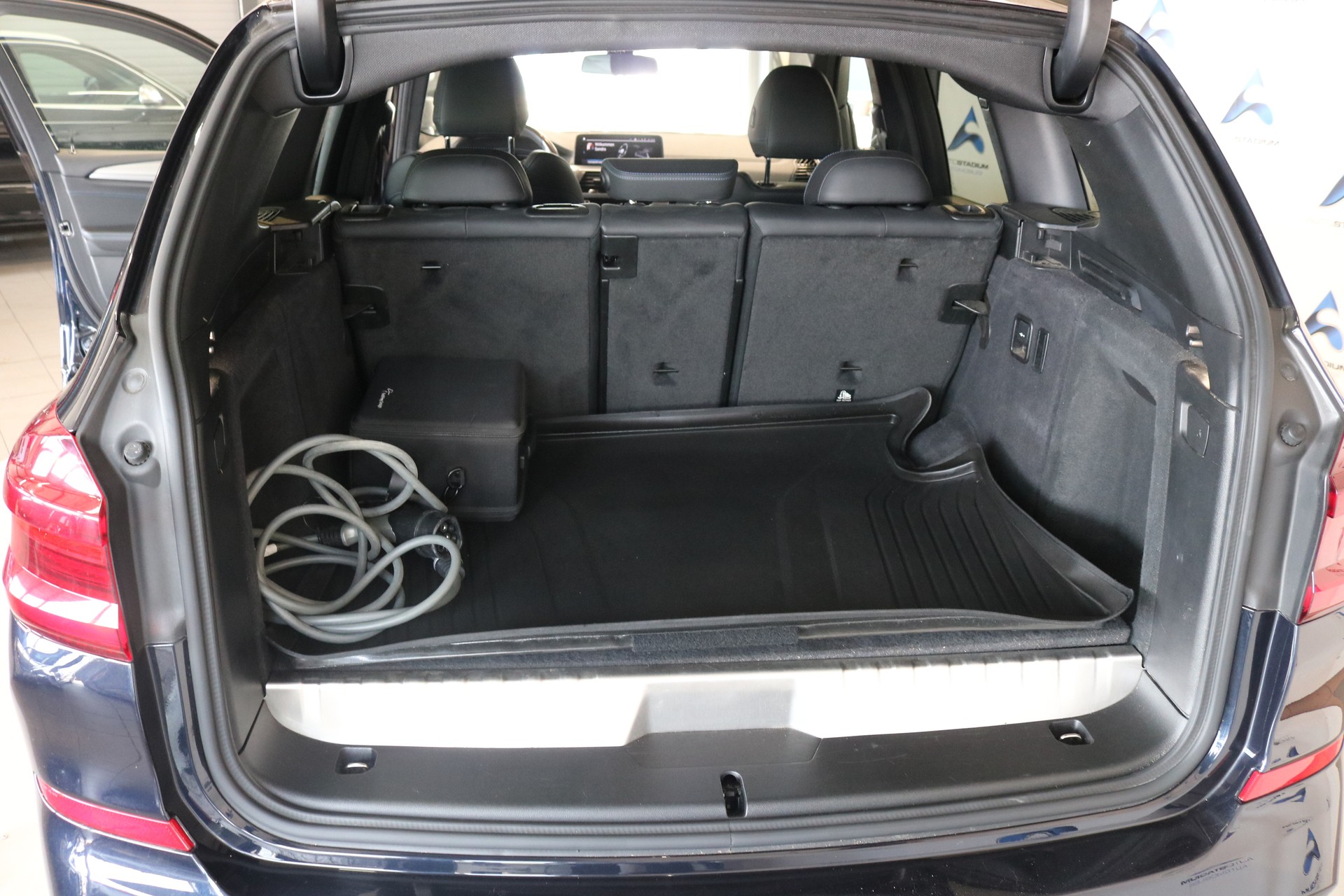 BMW X3 xDrive 30e M Sport-image-30
