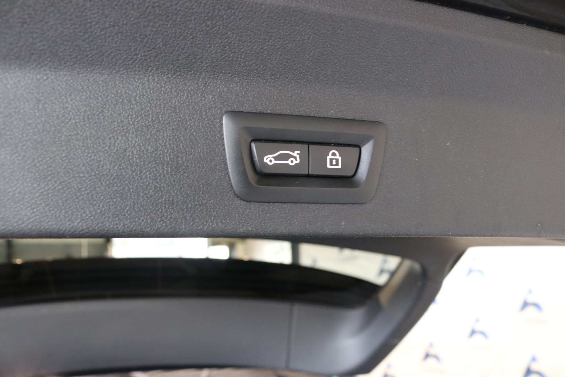 BMW X3 xDrive 30e M Sport-image-31