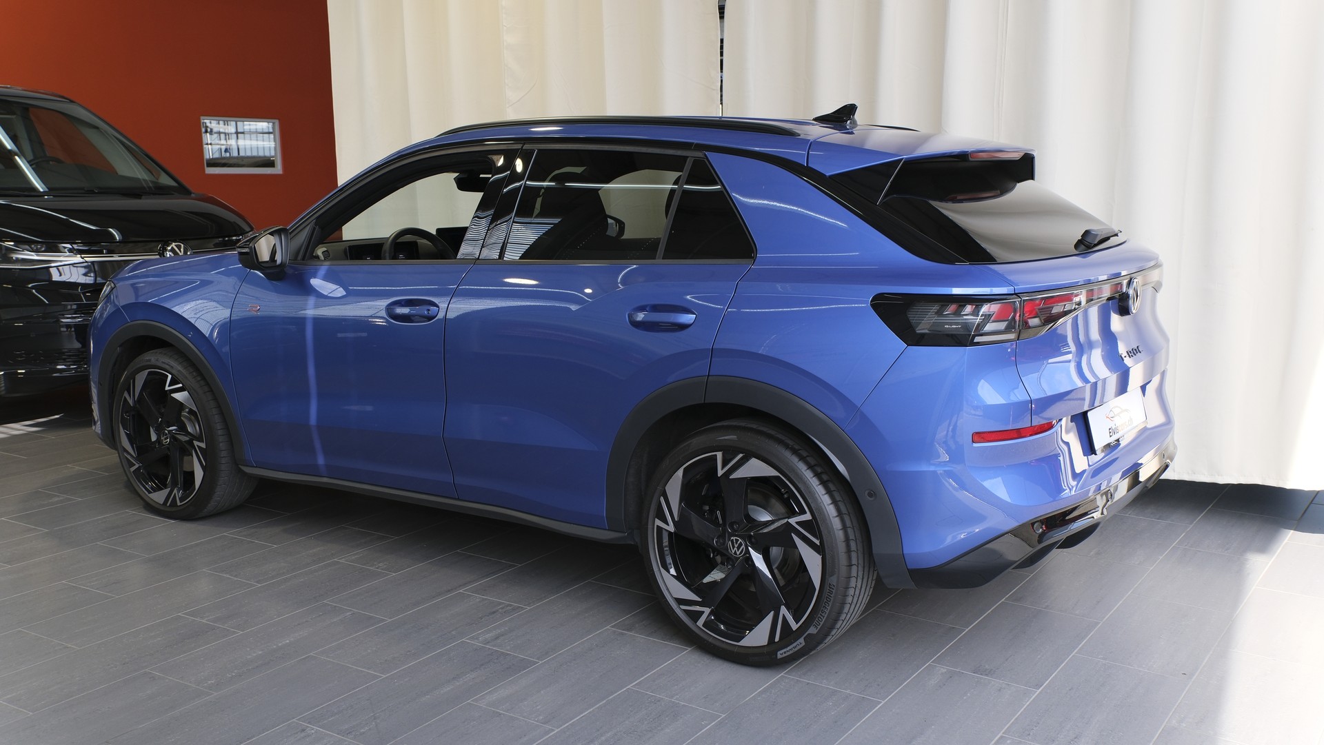 VW T-Roc 1.5 eTSI mHEV R-Line DSG-image-10