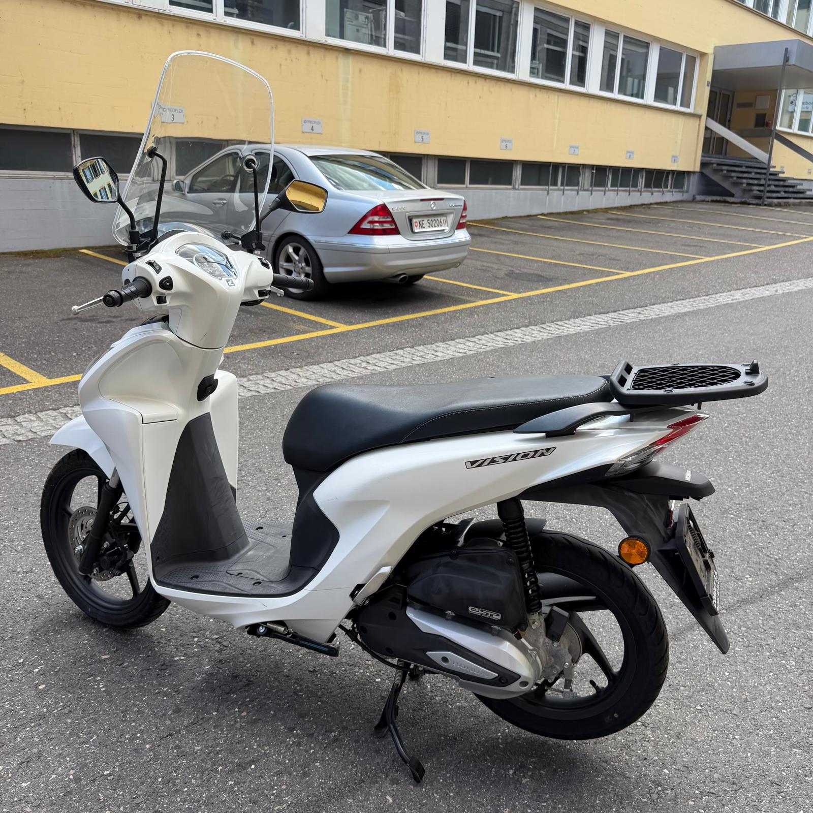 HONDA NSC Vision 110-showroom-element-3