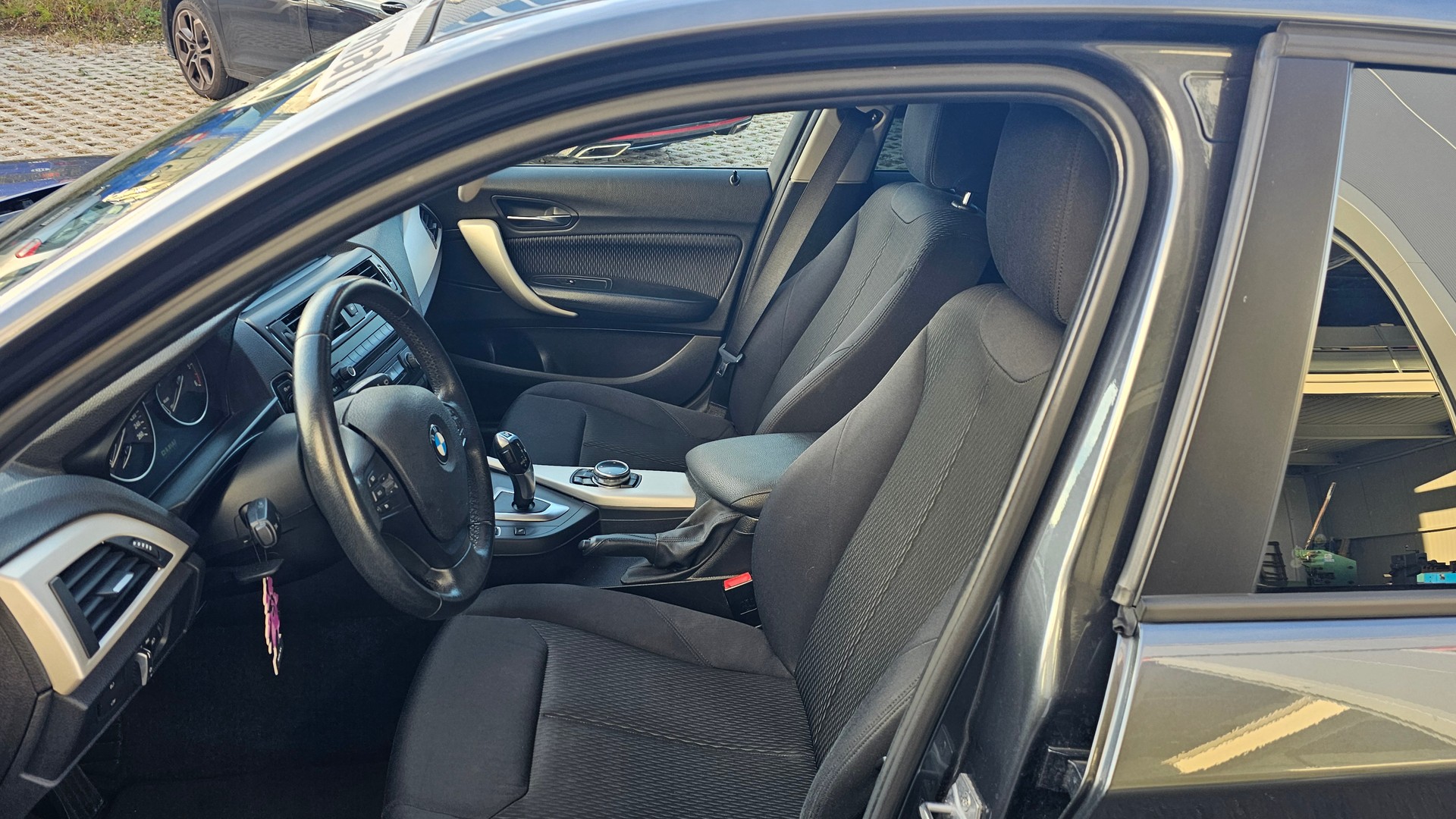 BMW 116d Urban Line Steptronic-image-6