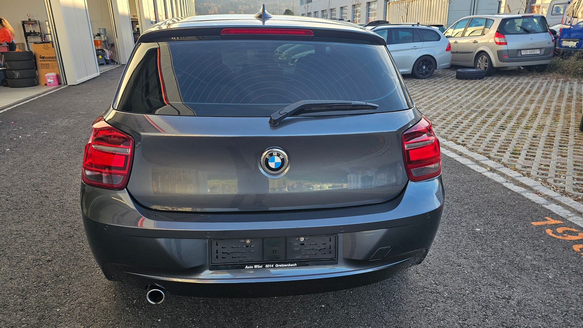 BMW 116d Urban Line Steptronic-image-5