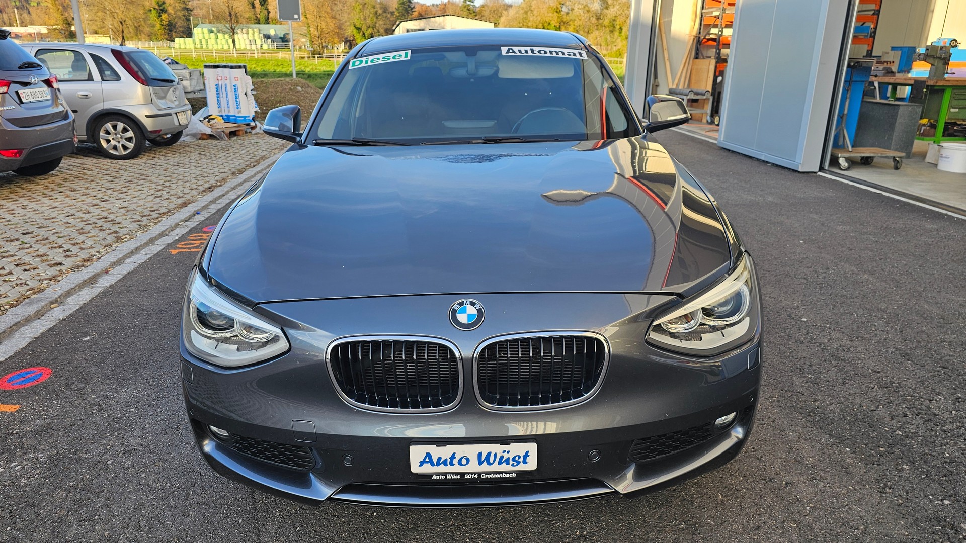 BMW 116d Urban Line Steptronic-image-1