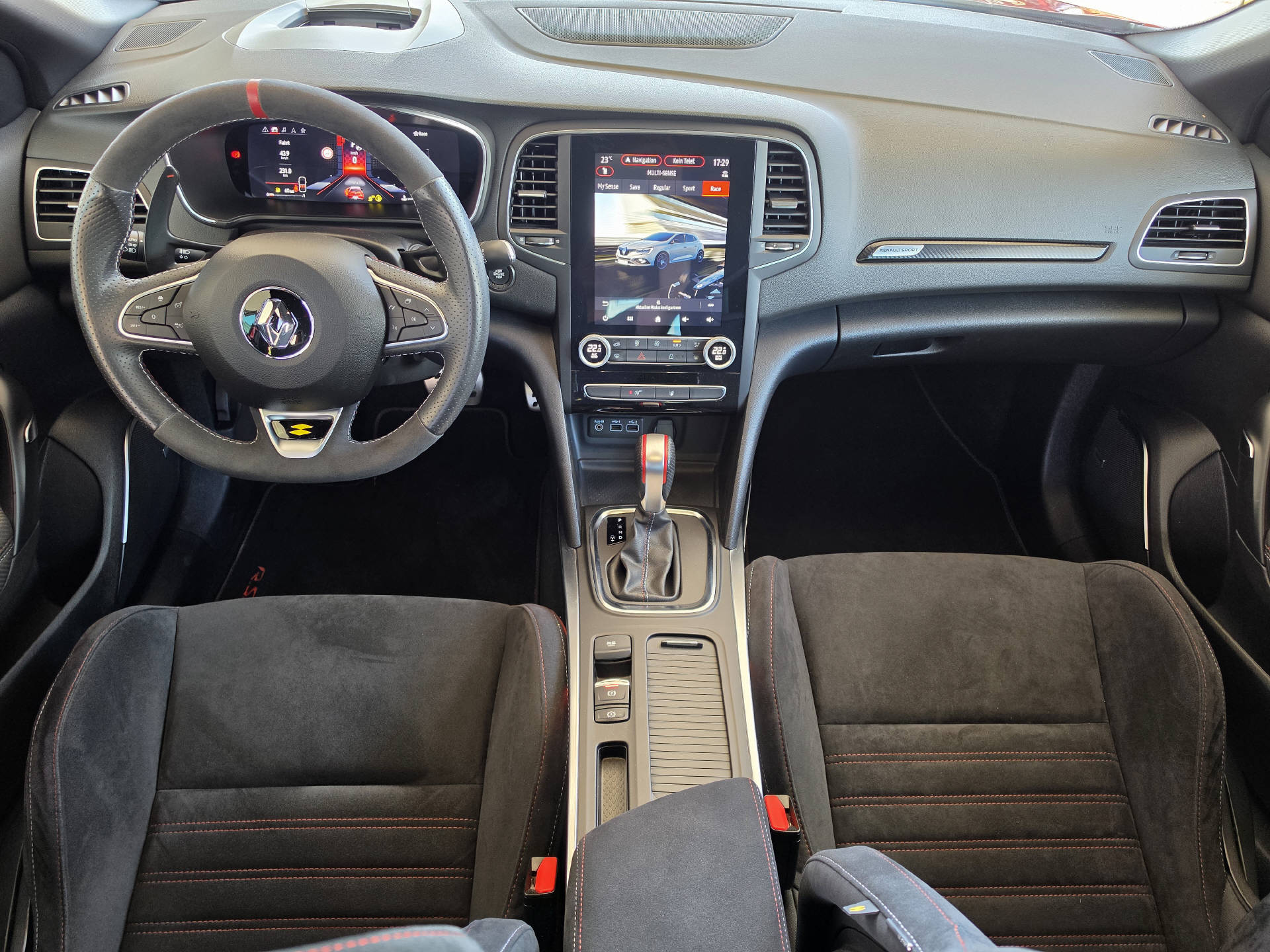 RENAULT Mégane Sport 1.8 T Trophy EDC-image-12