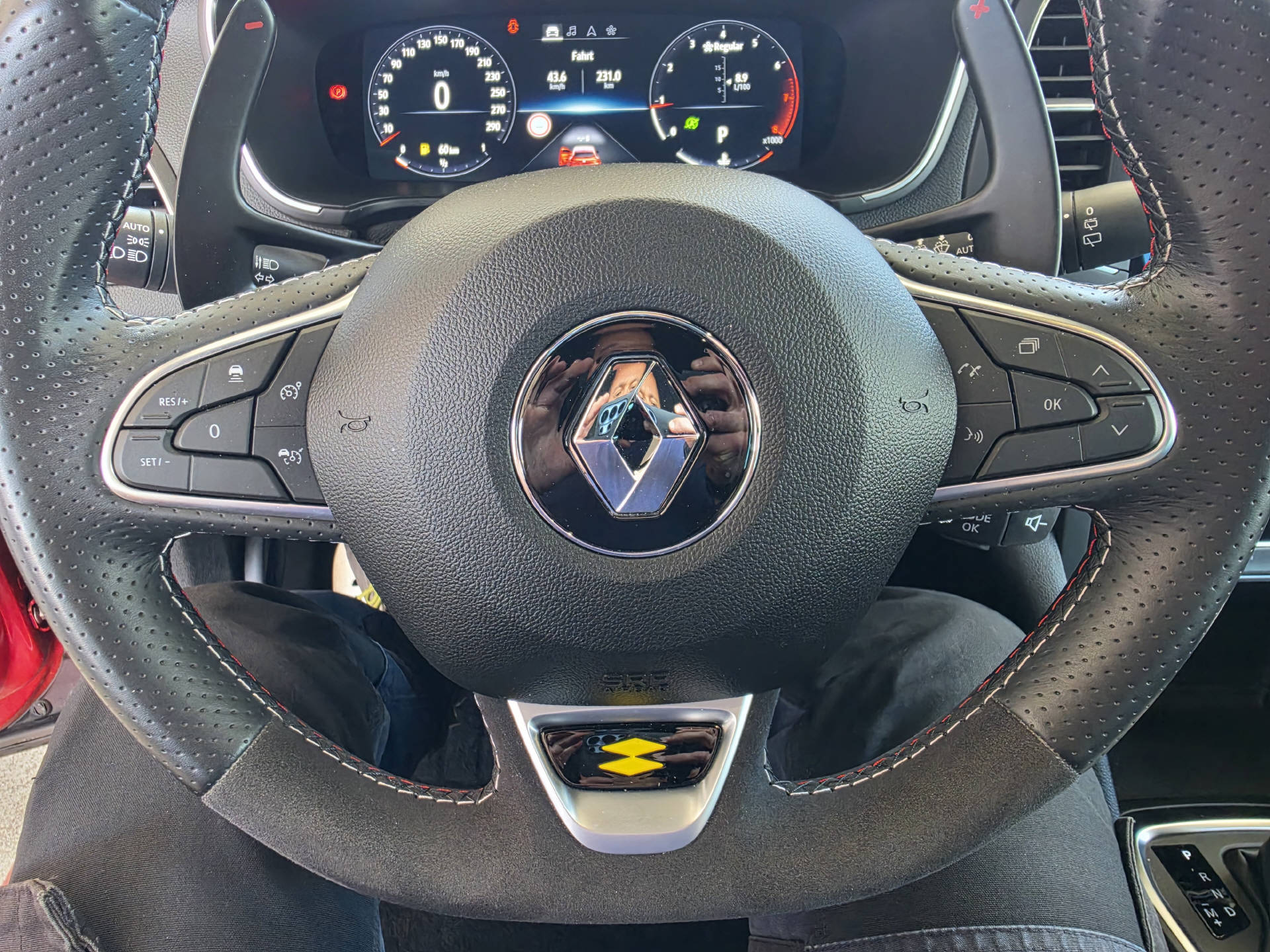 RENAULT Mégane Sport 1.8 T Trophy EDC-image-17
