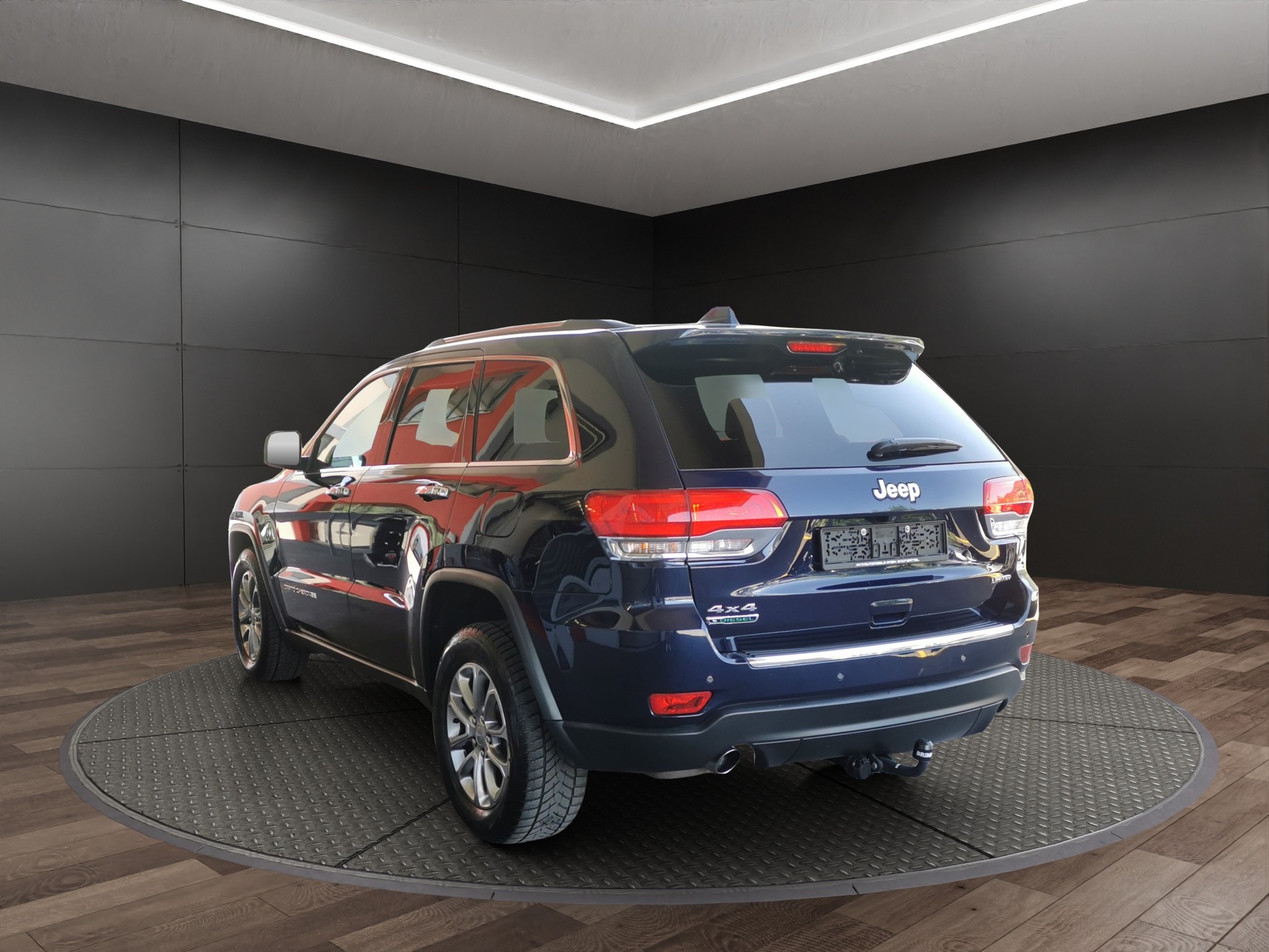 JEEP Grand Cherokee 3.0 CRD Limited Automatic-image-6