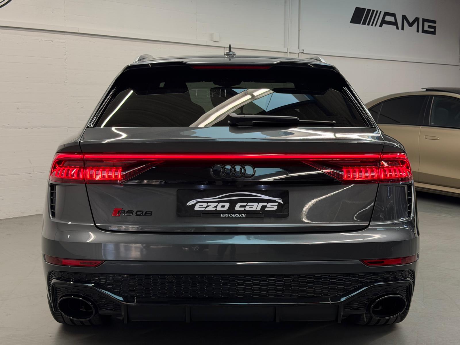 AUDI RSQ8 Limited Grey&Black Performance quattro tiptronic 2Jahre Garantie-image-6