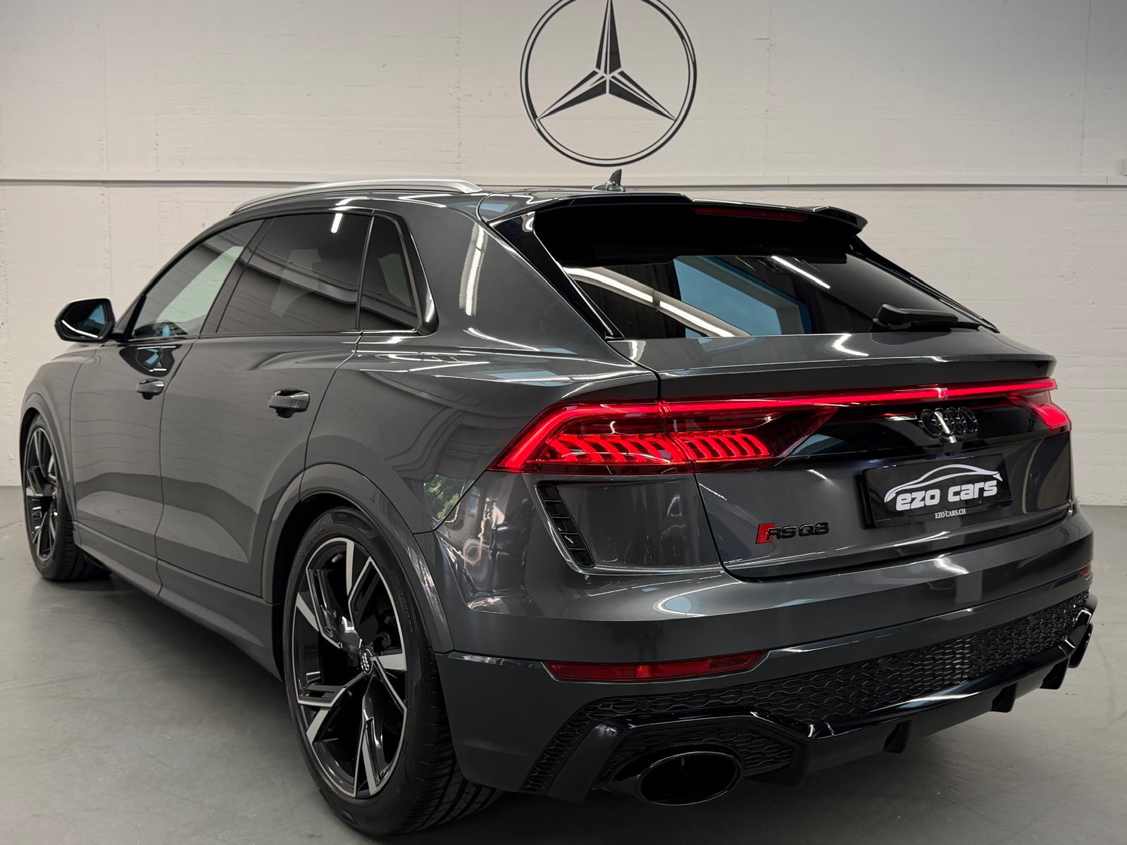 AUDI RSQ8 Limited Grey&Black Performance quattro tiptronic 2Jahre Garantie-image-7