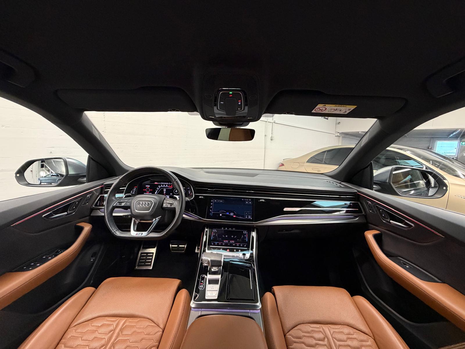 AUDI RSQ8 Limited Grey&Black Performance quattro tiptronic 2Jahre Garantie-image-12