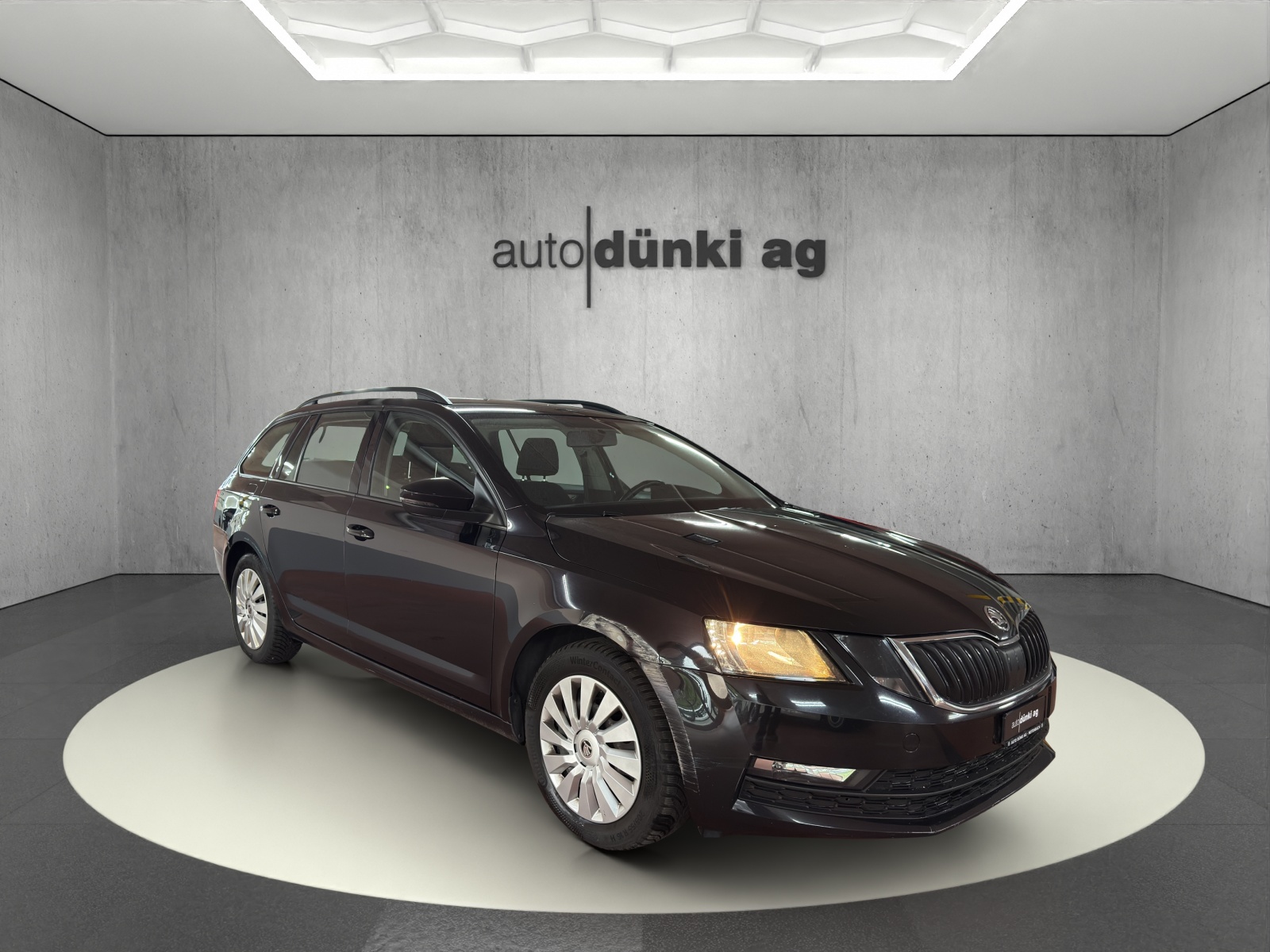 SKODA Octavia Combi 1.6 TDI Ambition DSG-image-3