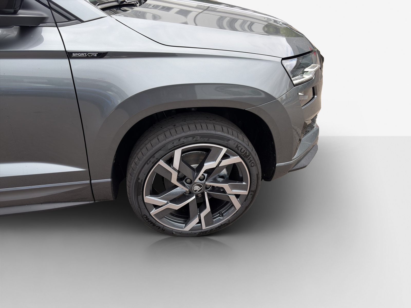 SKODA Karoq 1.5 TSI SportLine DSG-image-14