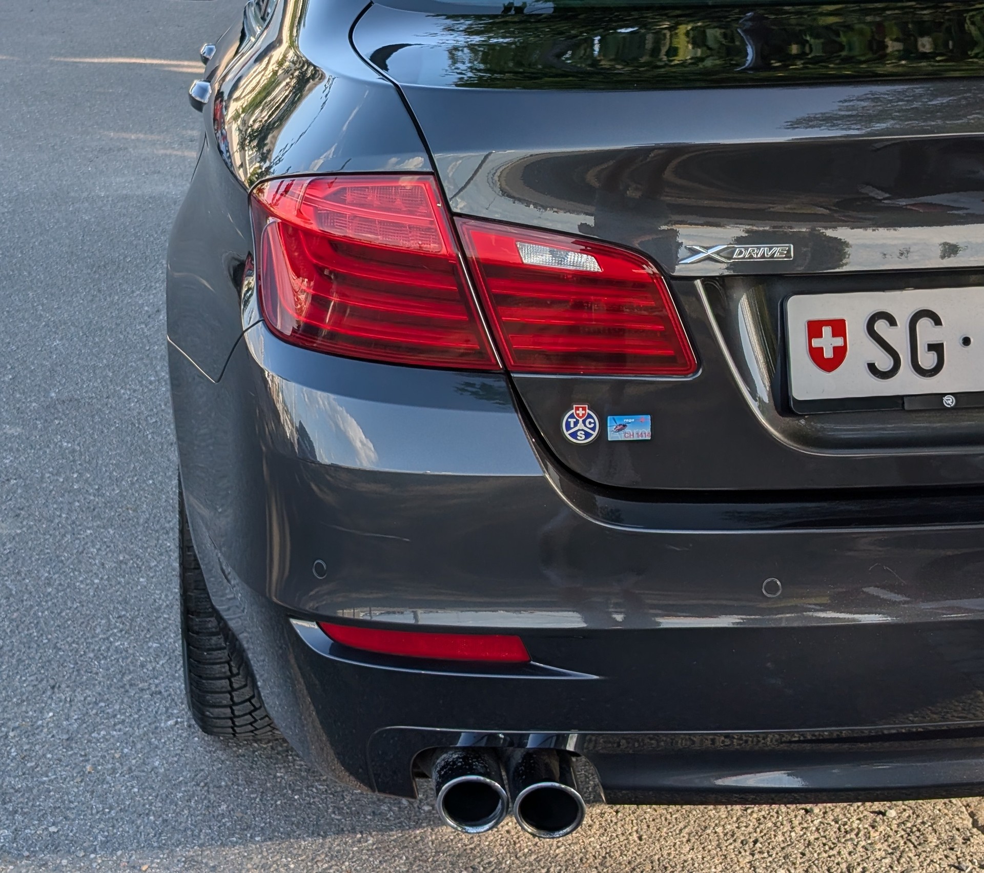 BMW 520d xDrive-image-11