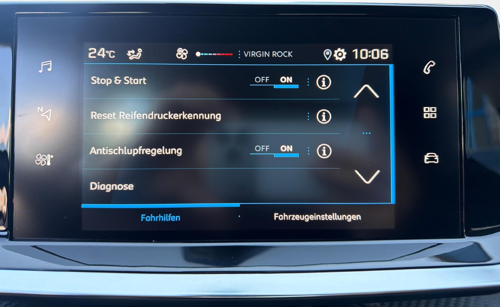 PEUGEOT 208 1.2 PureTech Active-image-12