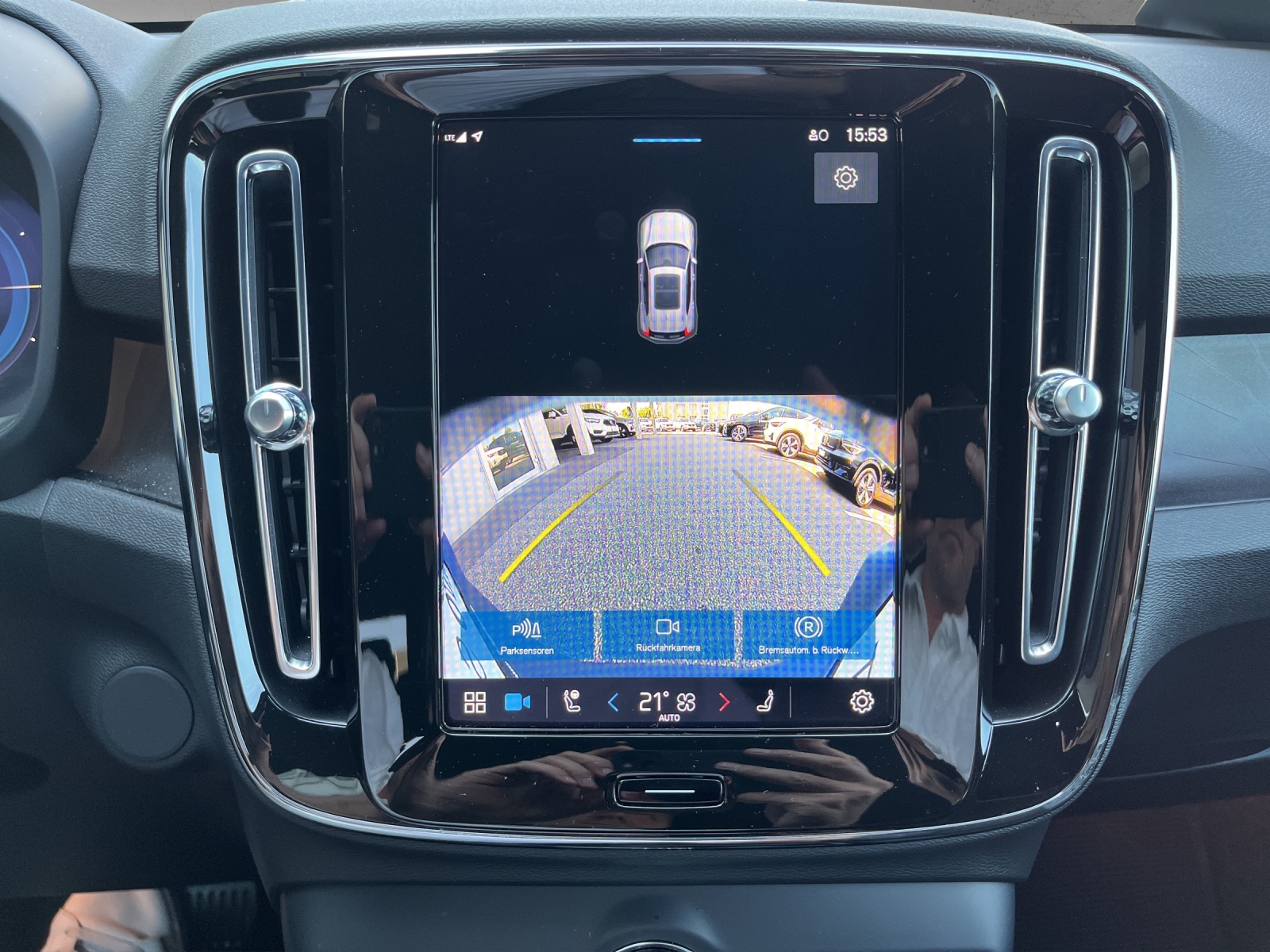VOLVO XC40 E80 Twin Plus AWD-image-14