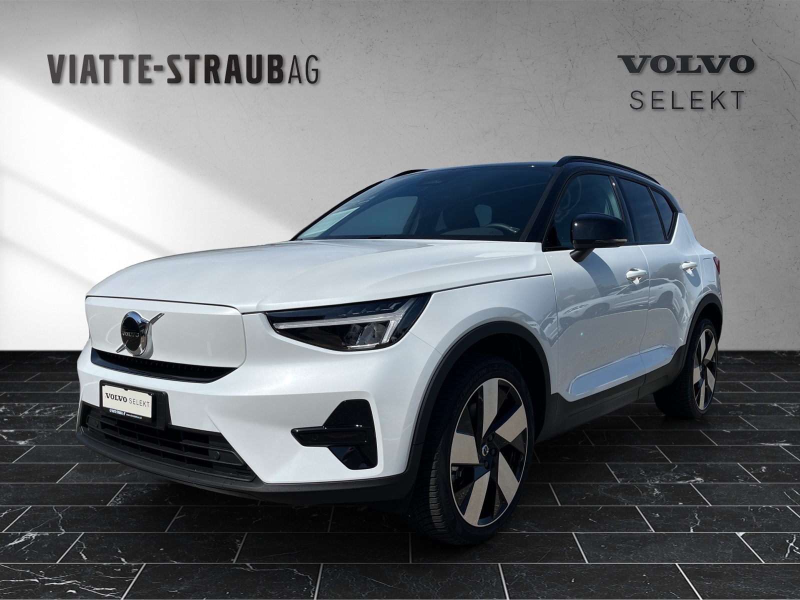 VOLVO XC40 E80 Twin Plus AWD-image-0