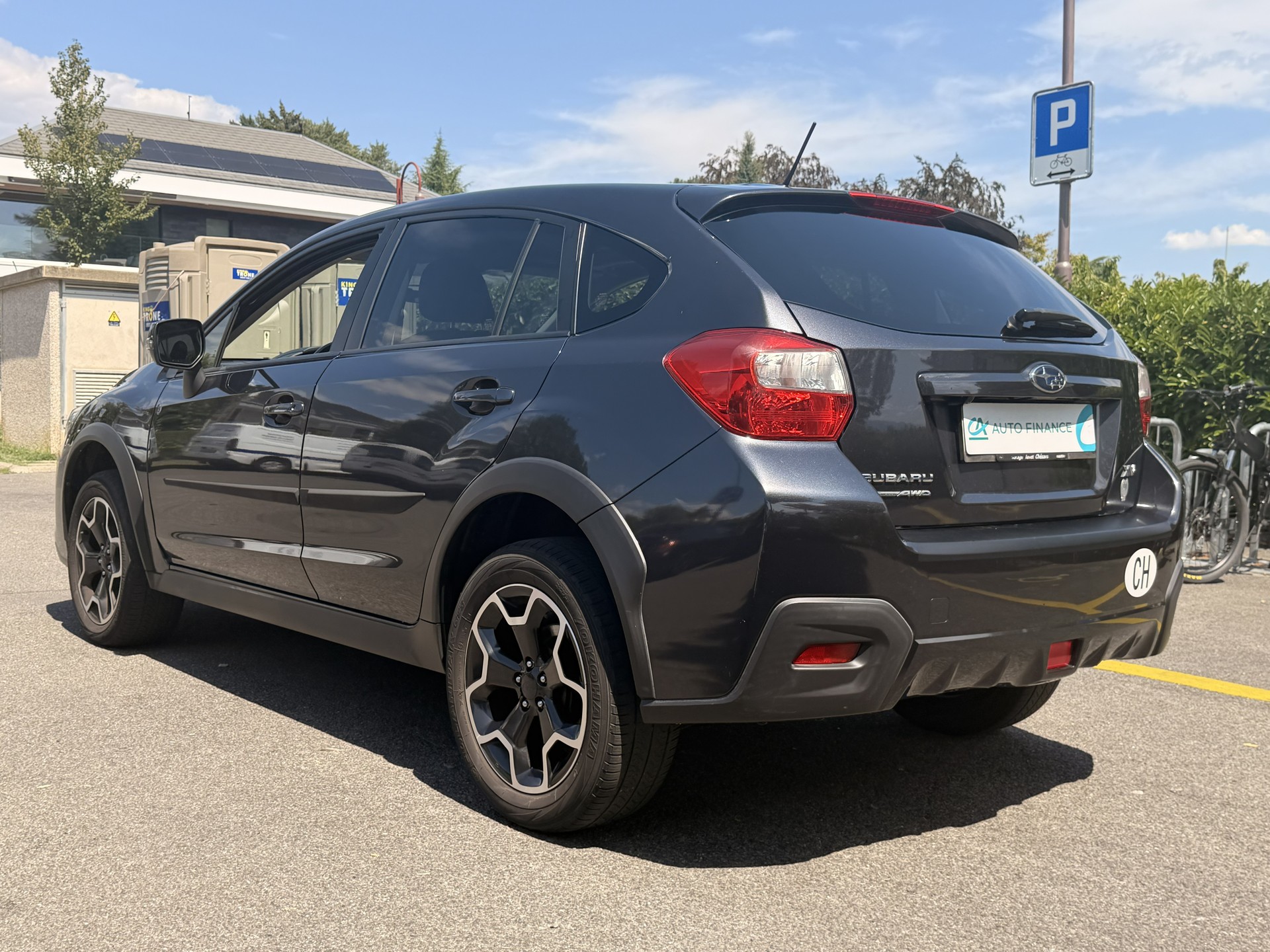 SUBARU XV 2.0 Swiss Two AWD CVT-image-2