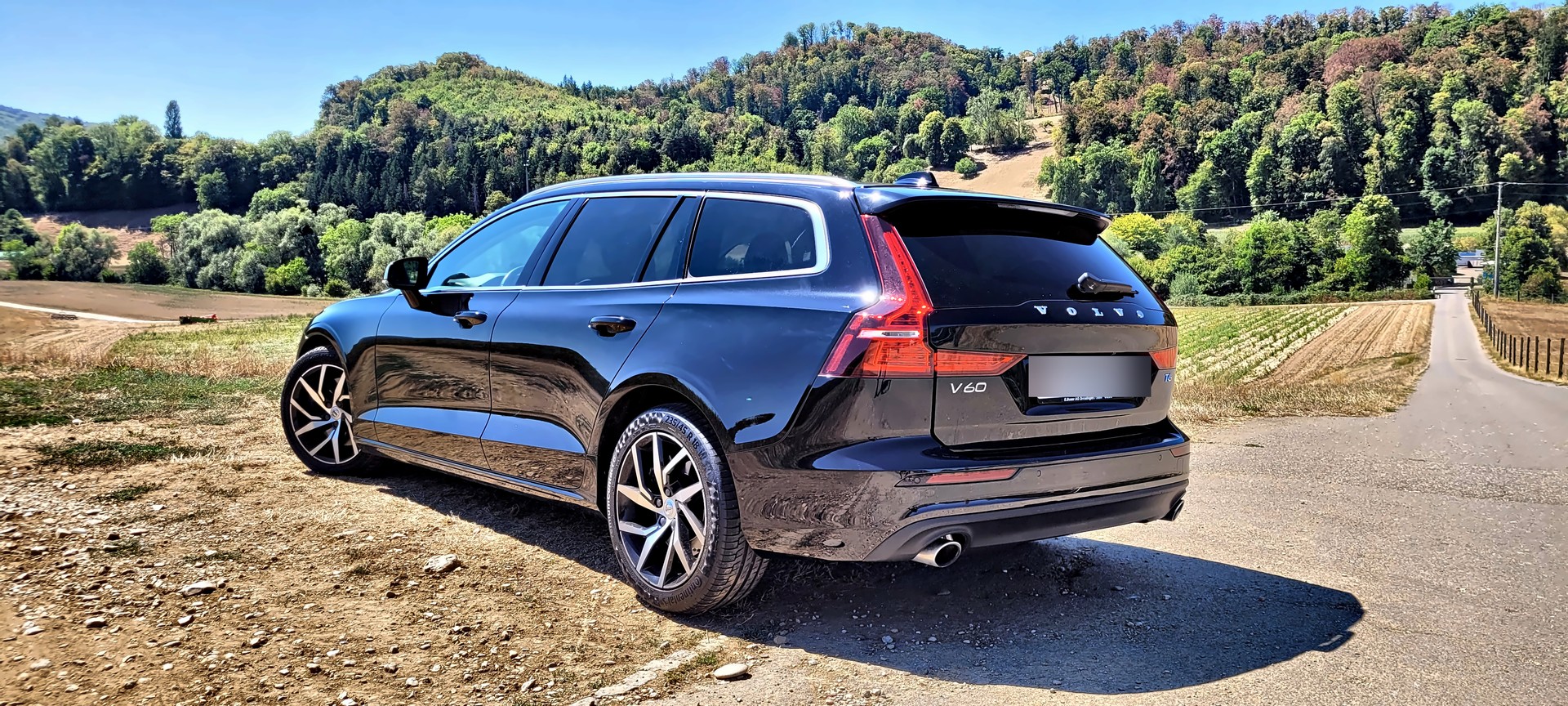 VOLVO 2.0 T6 Momentum AWD