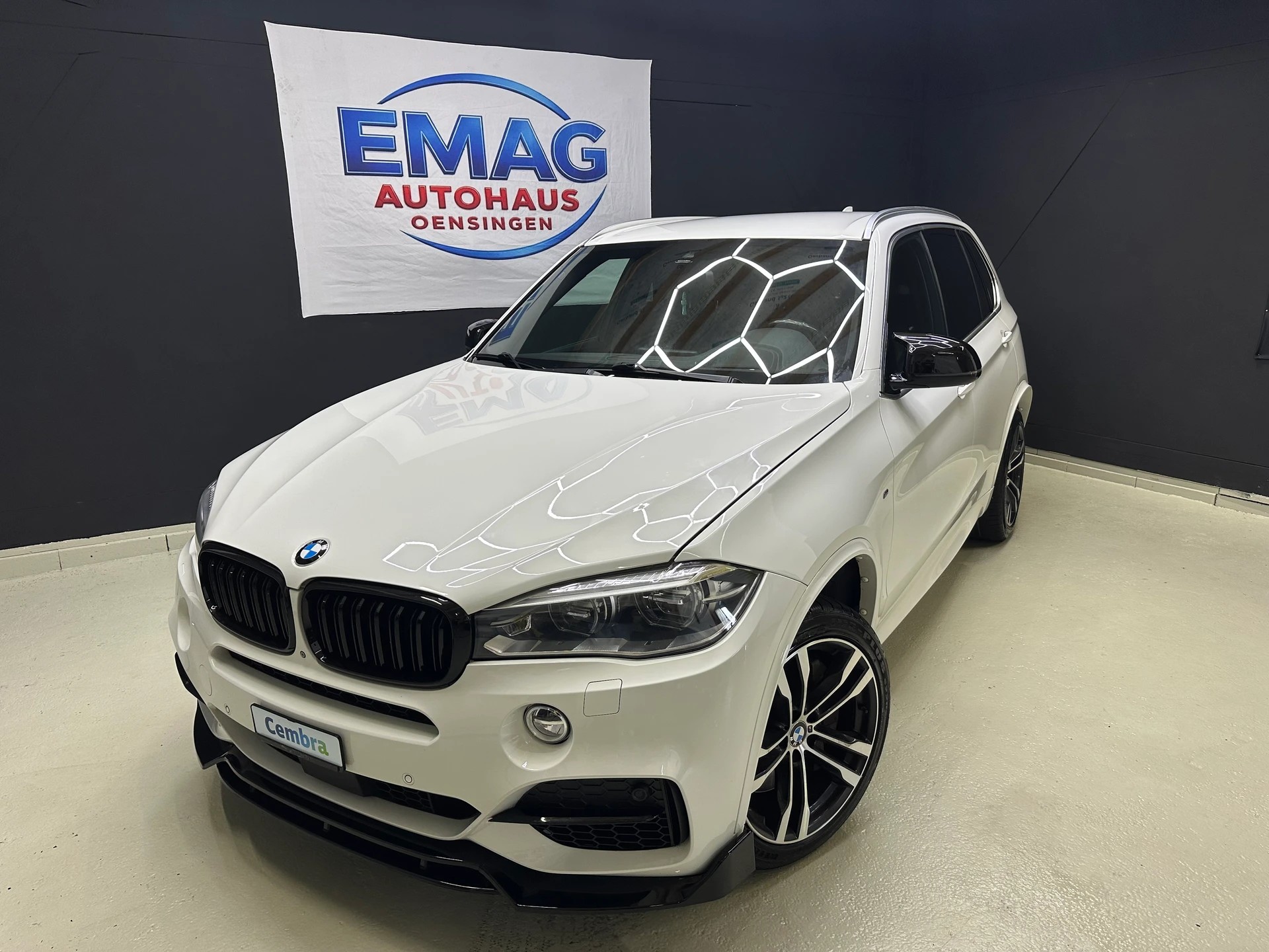 BMW X5 xDrive M50d Steptronic-image-1