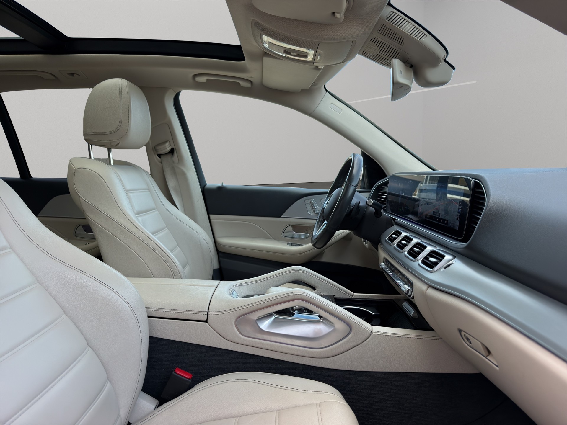 MERCEDES-BENZ GLE 450 4Matic AMG Line 9G-Tronic-image-15