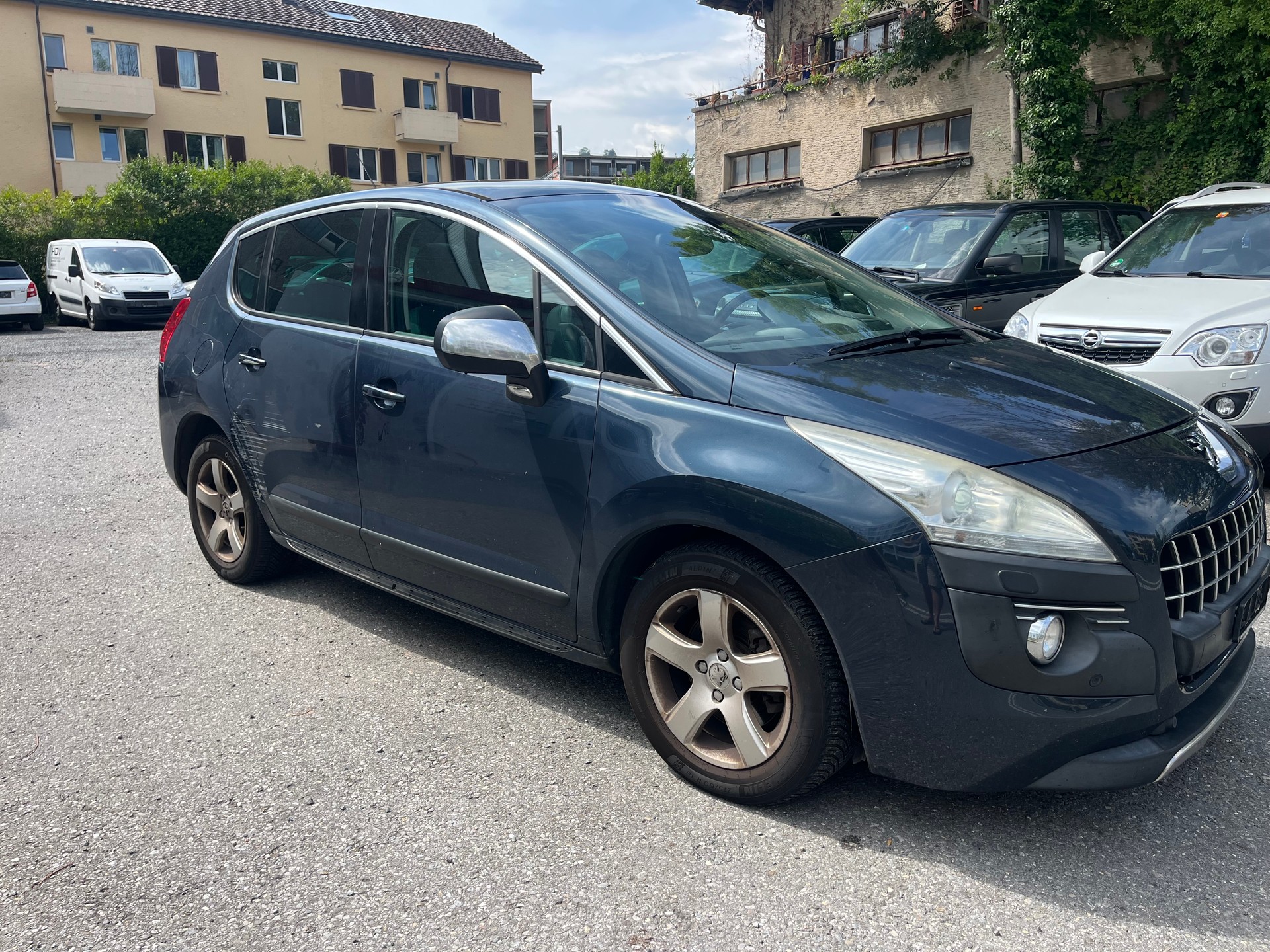 PEUGEOT 3008 2.0 HDI Sport Pack Tiptronic-image-5