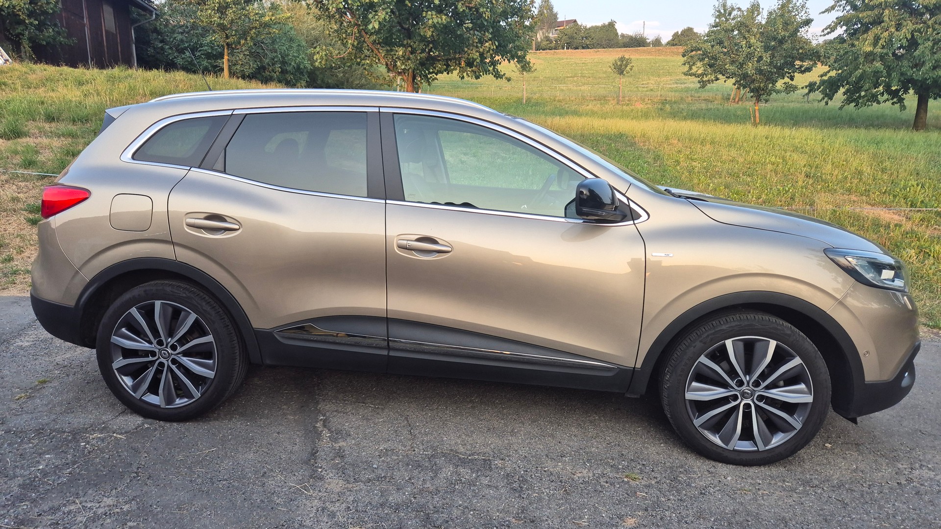 RENAULT Kadjar 1.5 dCi Bose EDC-image-9