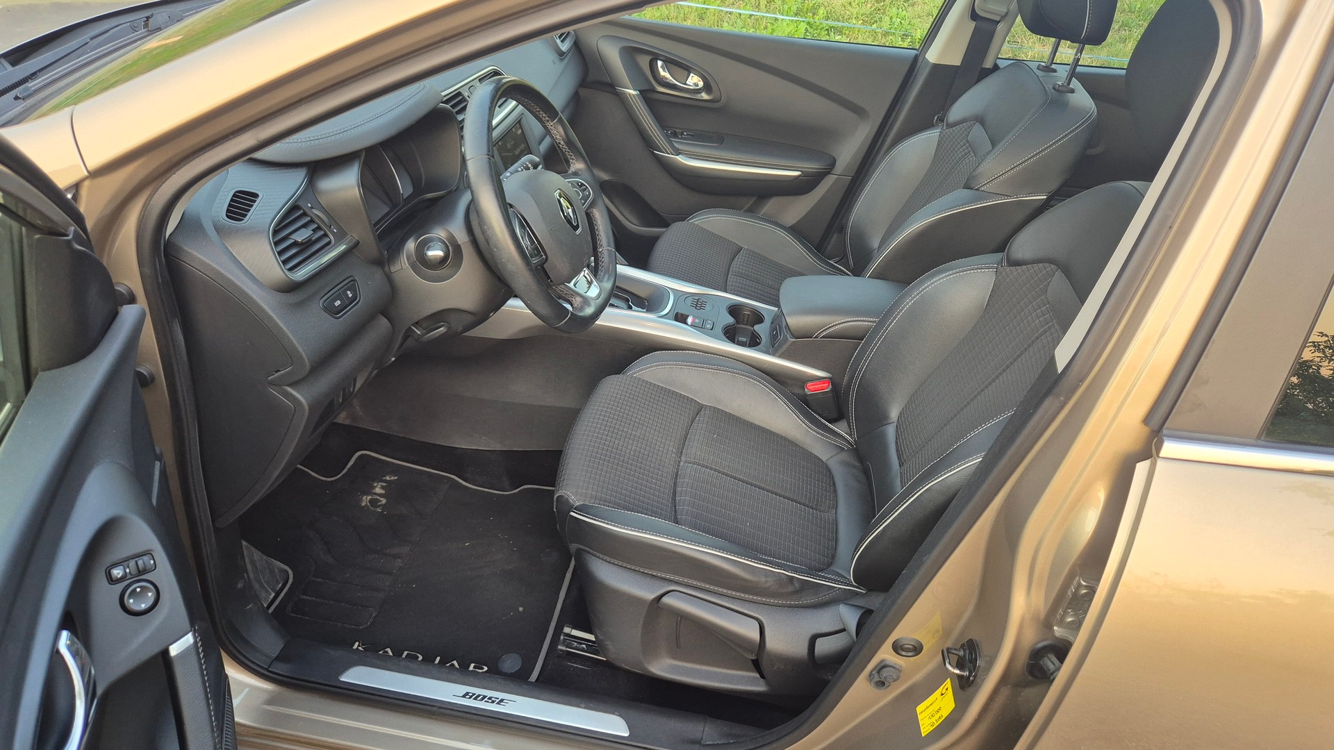 RENAULT Kadjar 1.5 dCi Bose EDC-image-13