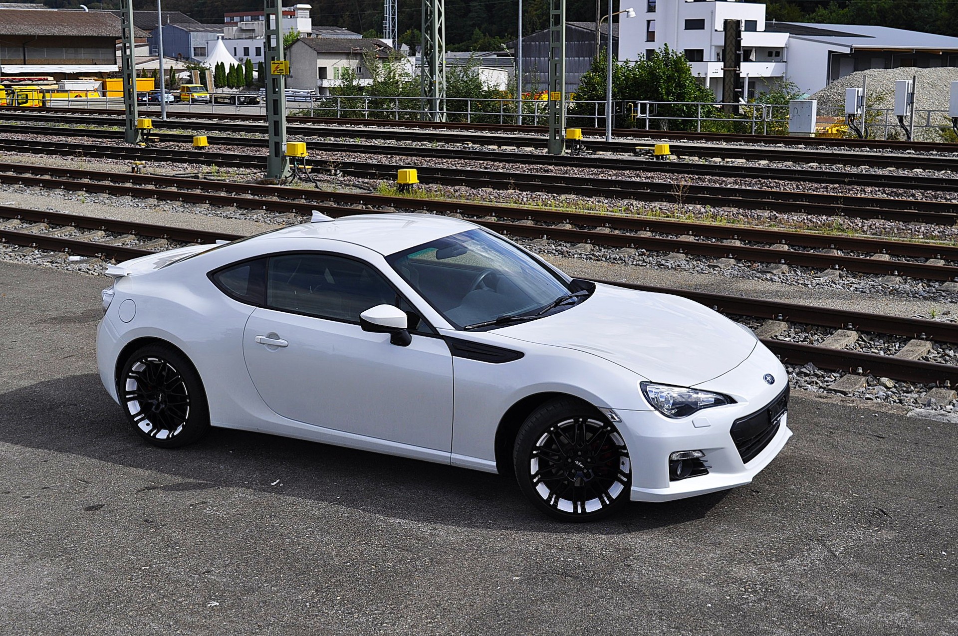 SUBARU BRZ 2.0R-image-8