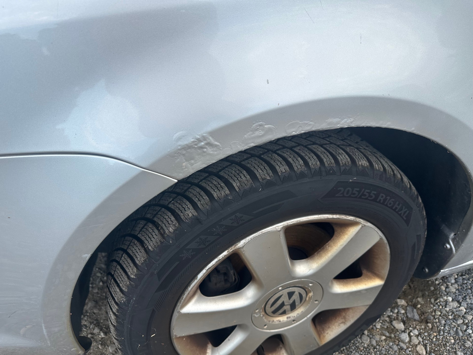 VW Touran 1.9 TDI Trendline DSG-image-3