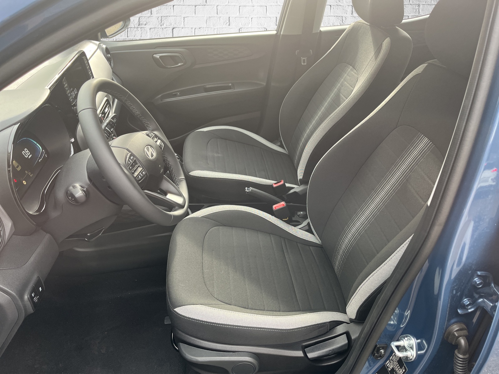 HYUNDAI i10 1.0 Origo Aut.-image-8