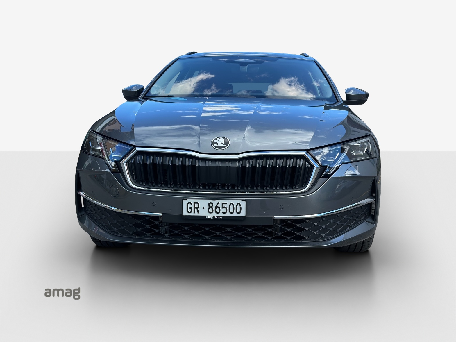 SKODA Octavia Combi 2.0 TSI DSG Selection 4x4-image-6