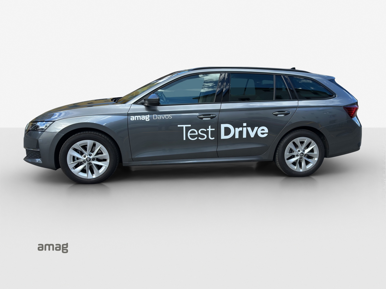SKODA Octavia Combi 2.0 TSI DSG Selection 4x4-image-1