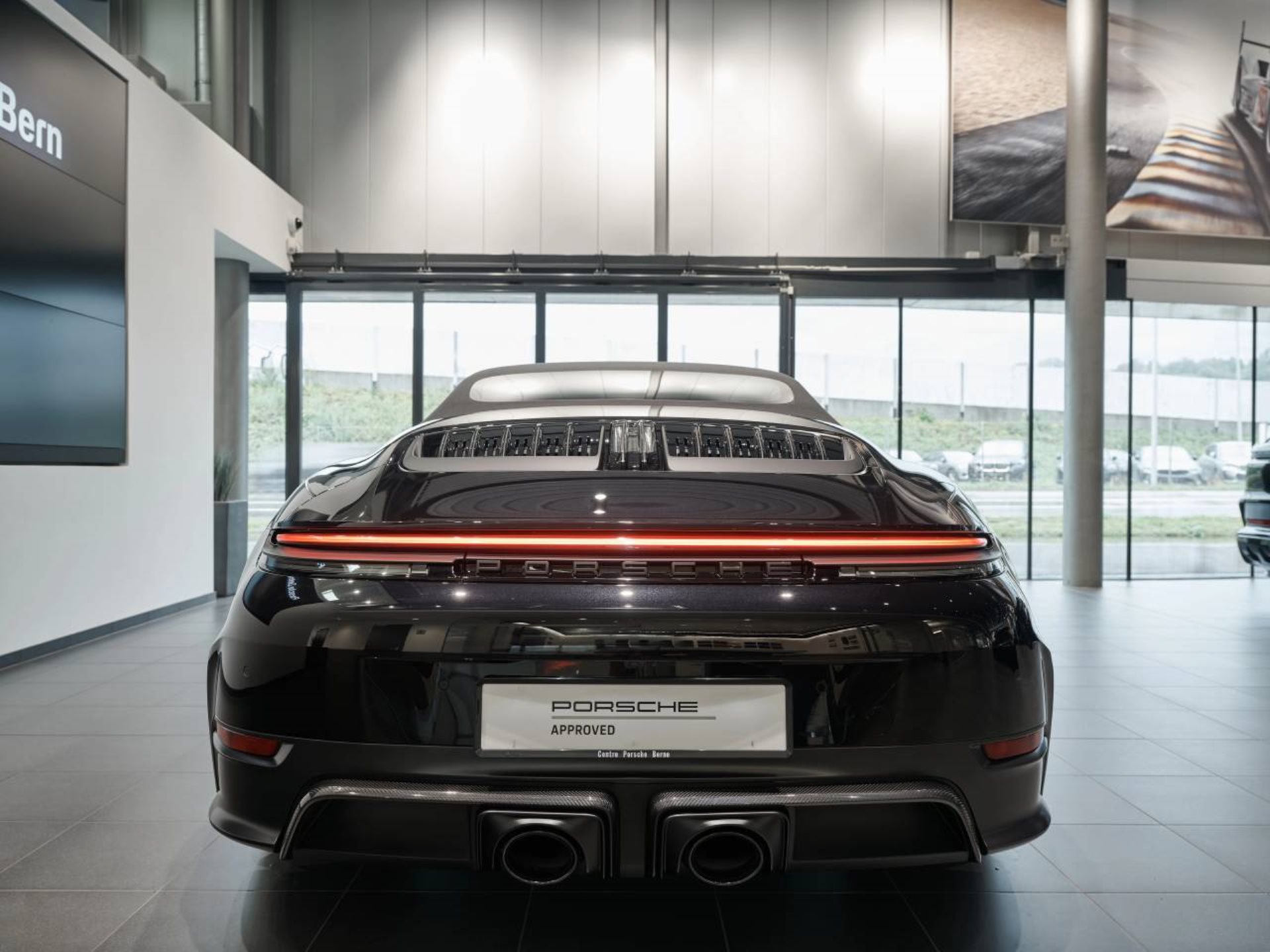 PORSCHE 911 Carrera GTS Cabriolet-image-13