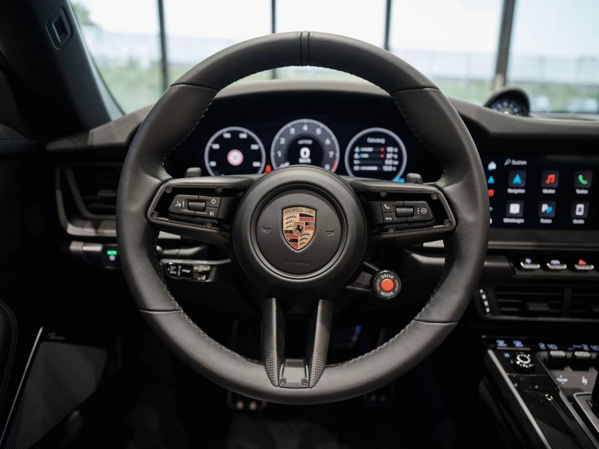 PORSCHE 911 Carrera GTS Cabriolet-image-21