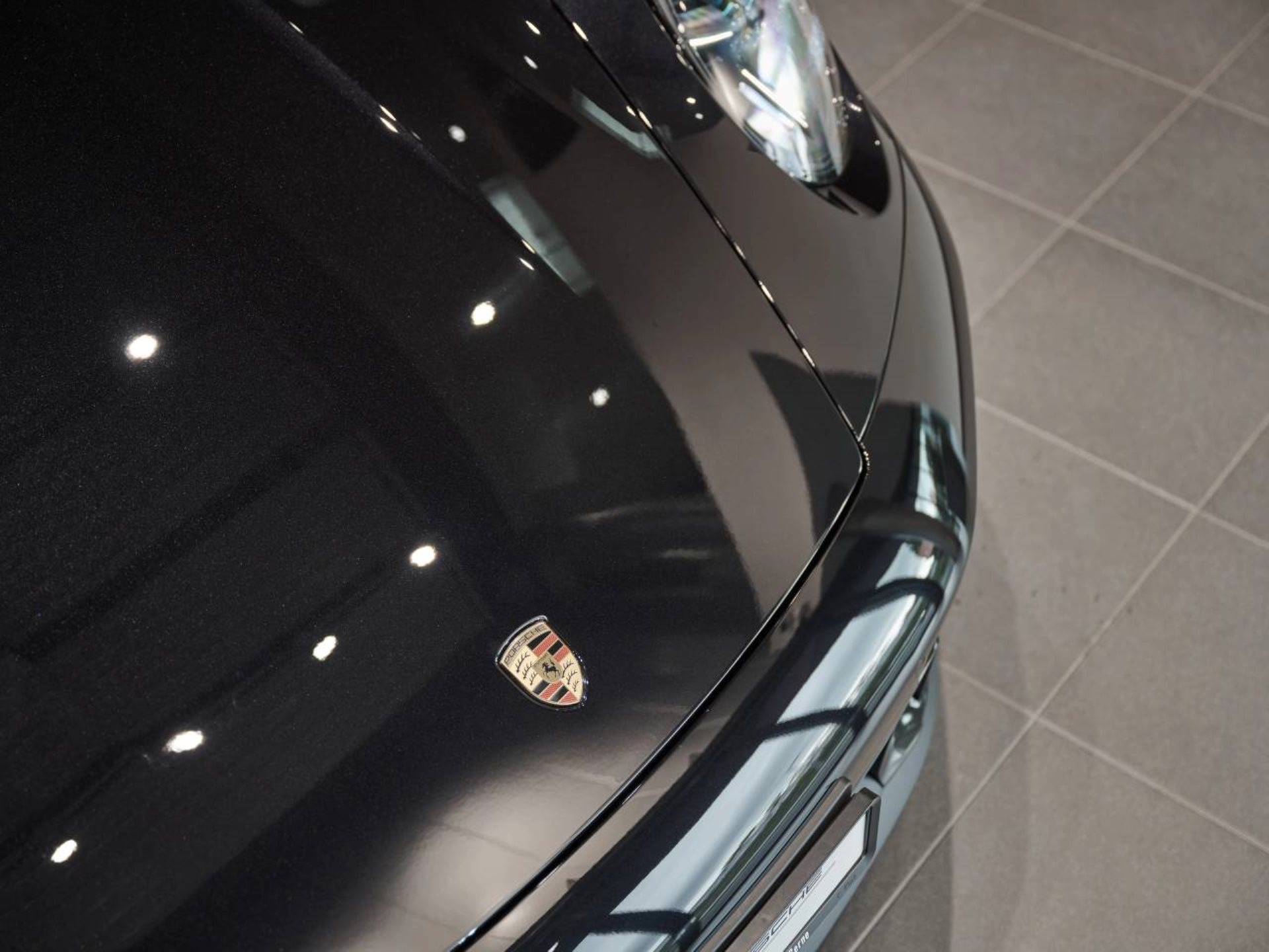 PORSCHE 911 Carrera GTS Cabriolet-image-31