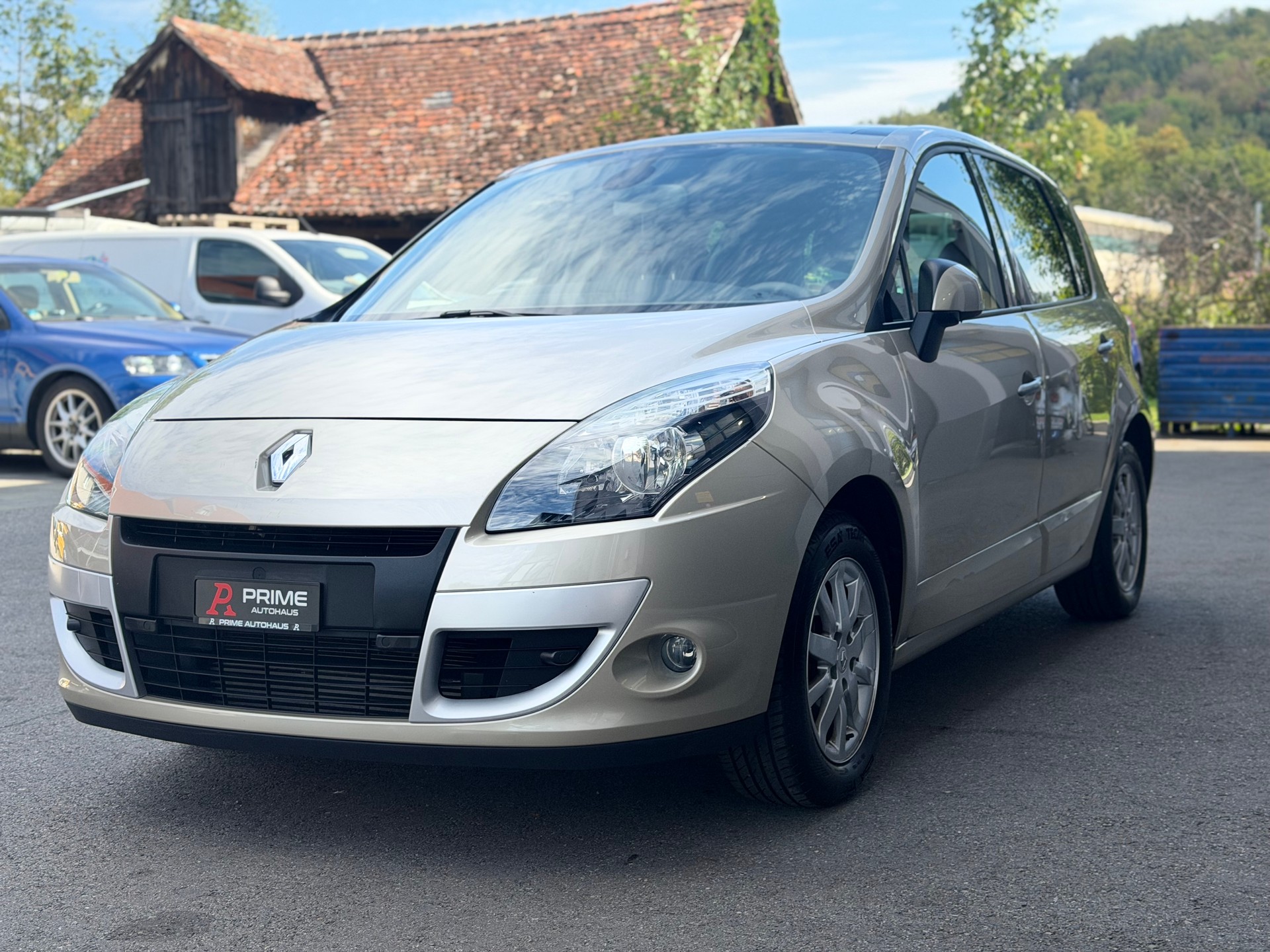 RENAULT Scénic 1.4 16V Turbo Expression-showroom-element-1