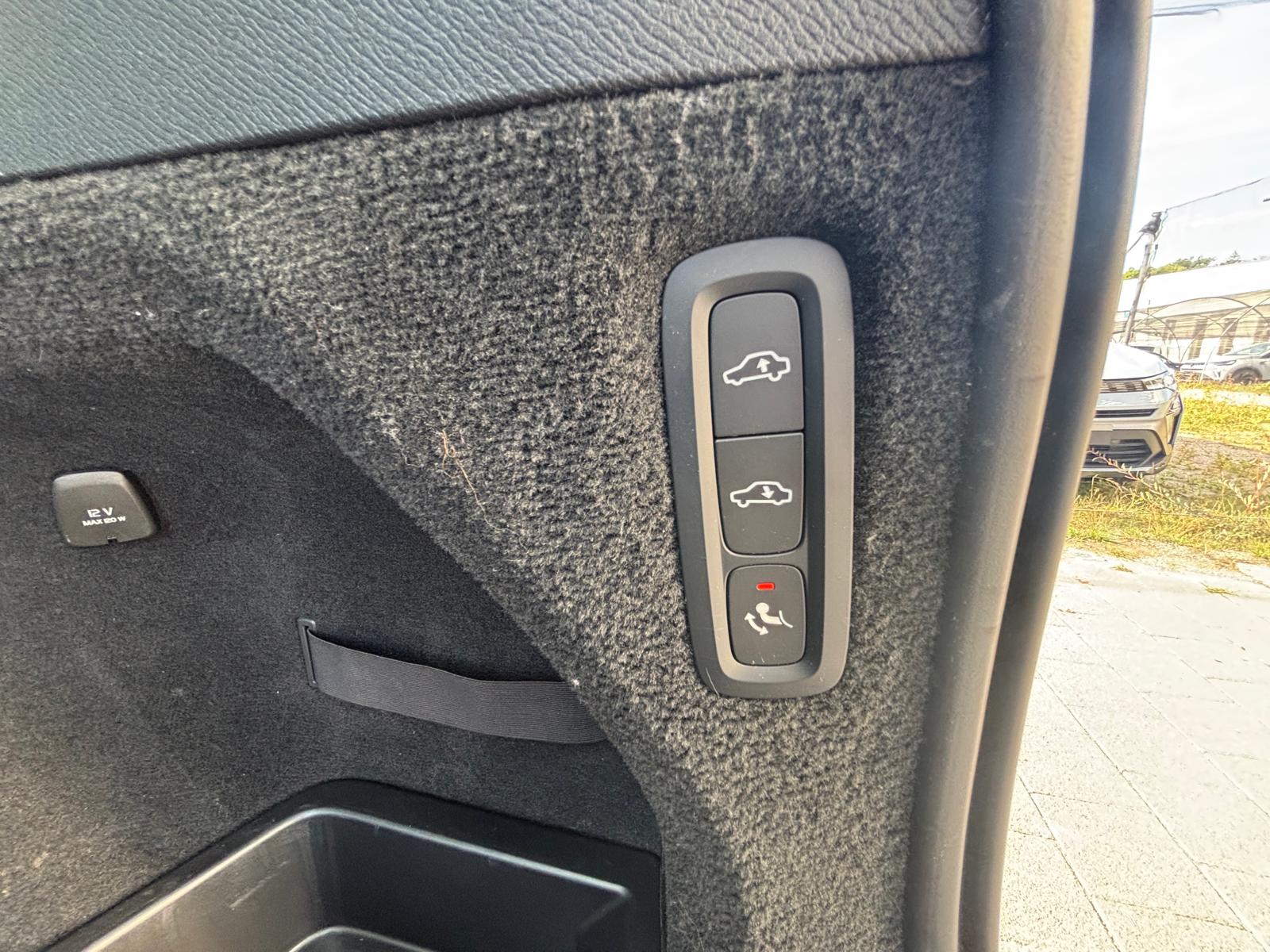VOLVO XC90 B6 Benzin Mild Hybrid AWD Inscription Geartronic-image-23