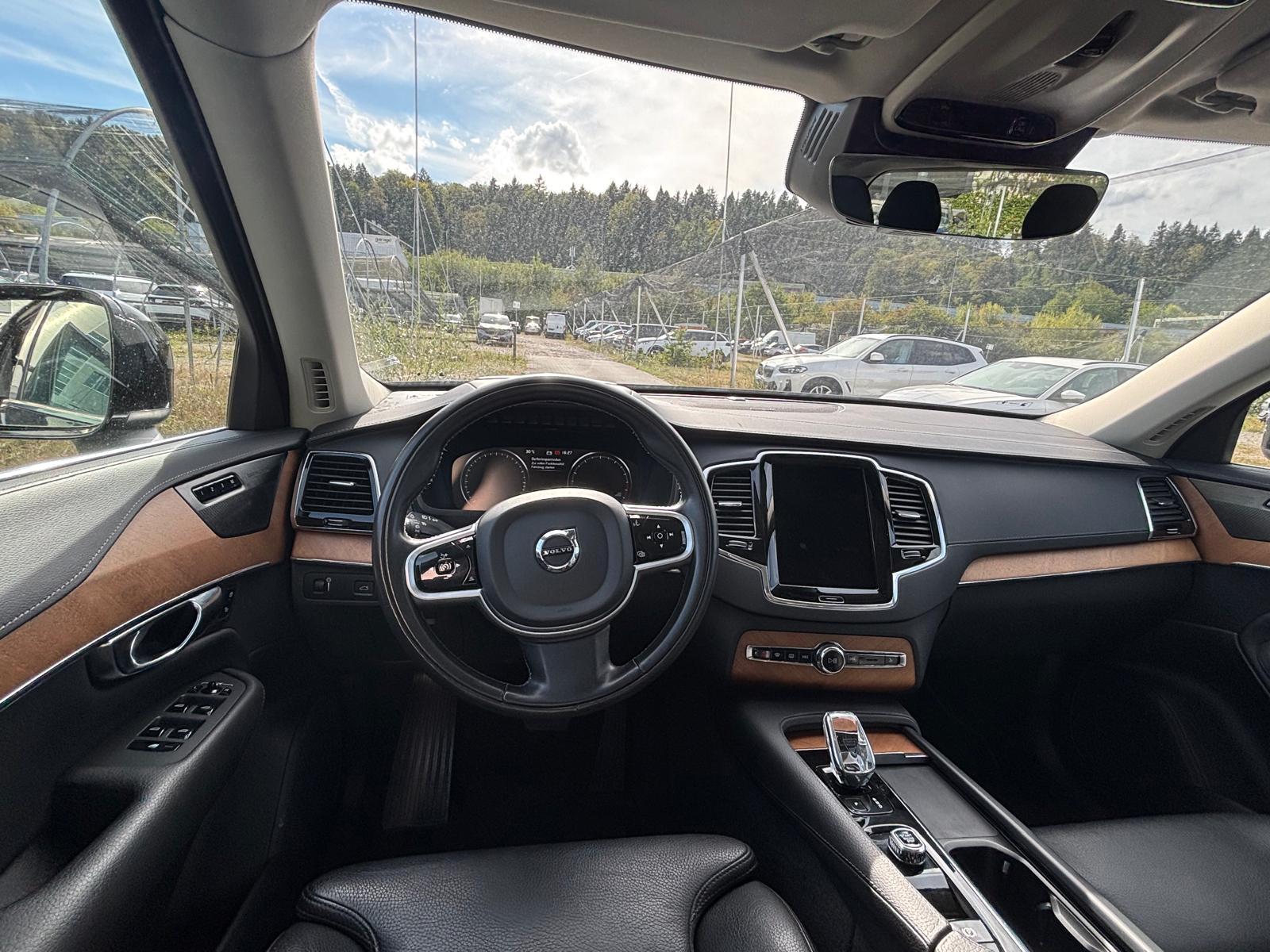 VOLVO XC90 B6 Benzin Mild Hybrid AWD Inscription Geartronic-image-9