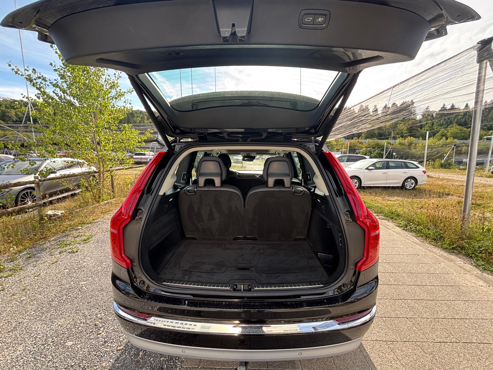 VOLVO XC90 B6 Benzin Mild Hybrid AWD Inscription Geartronic-image-21