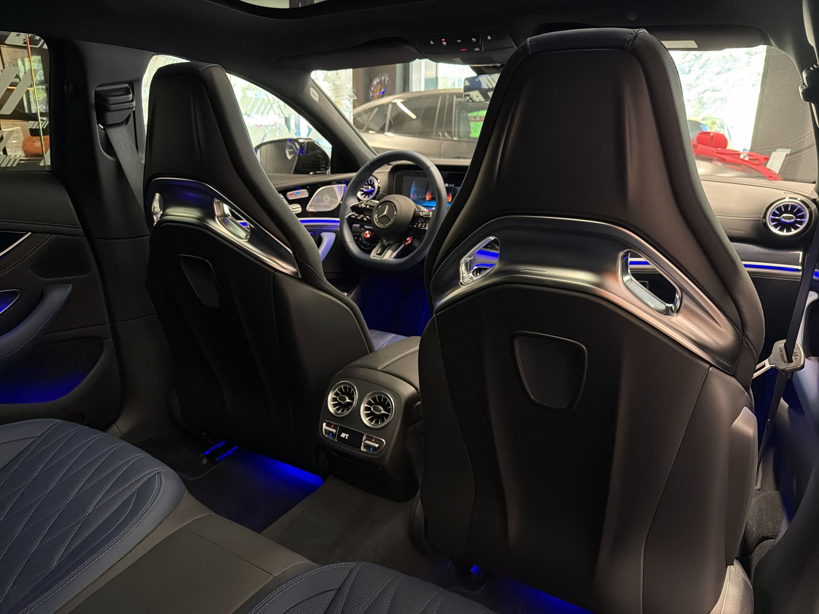 MERCEDES-BENZ AMG GT 4 53 4Matic+ Speedshift TCT-image-23