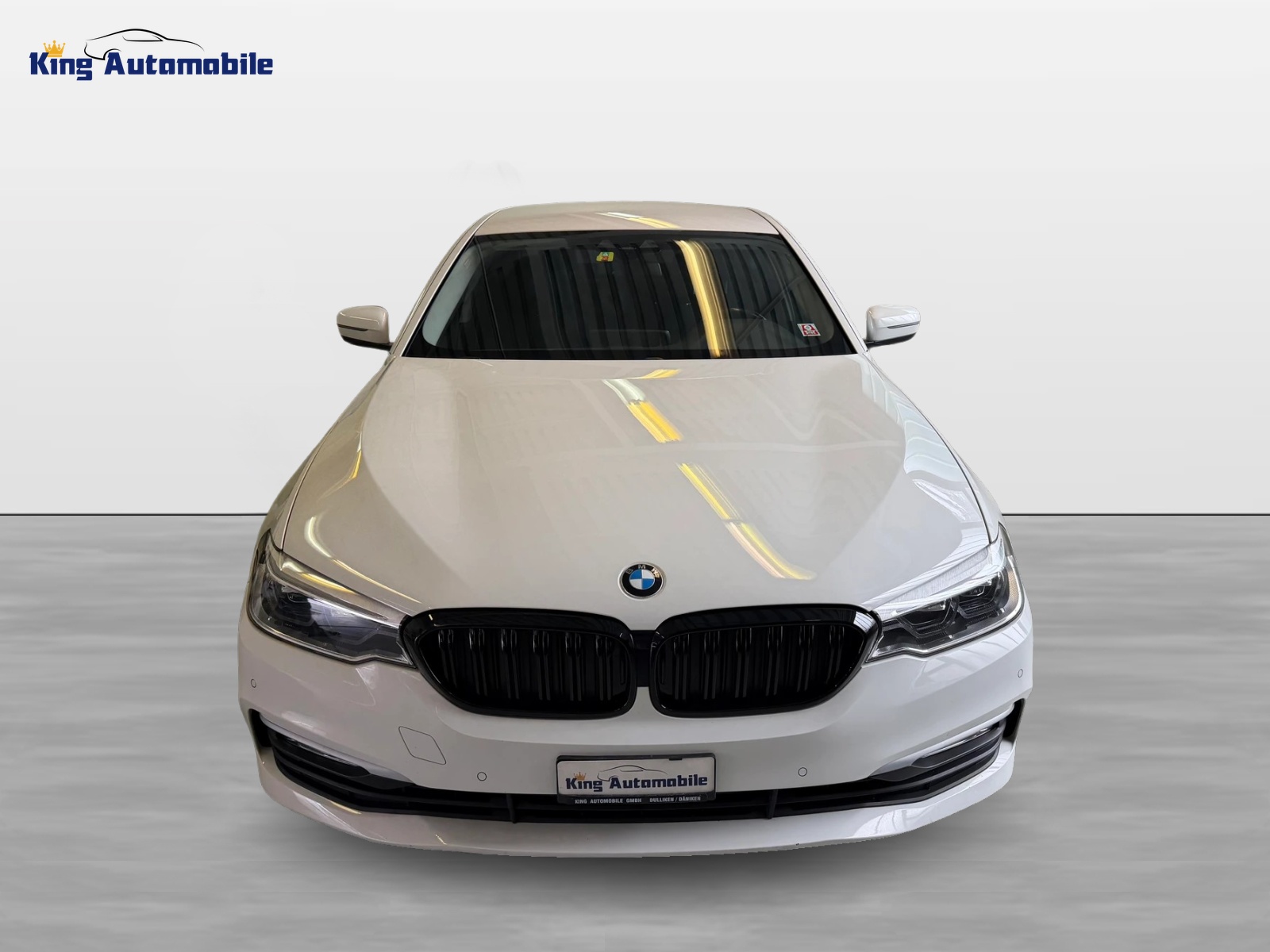 BMW 520d Steptronic | Frisch MFK | Navi | Adaptiv LED | Driving Assistant-showroom-element-2