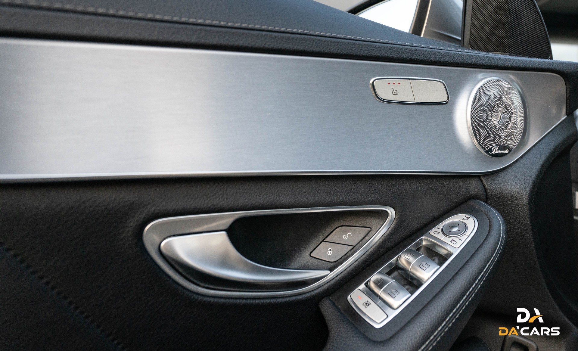 MERCEDES-BENZ C 400 AMG Line 4Matic 7G-Tronic-image-14