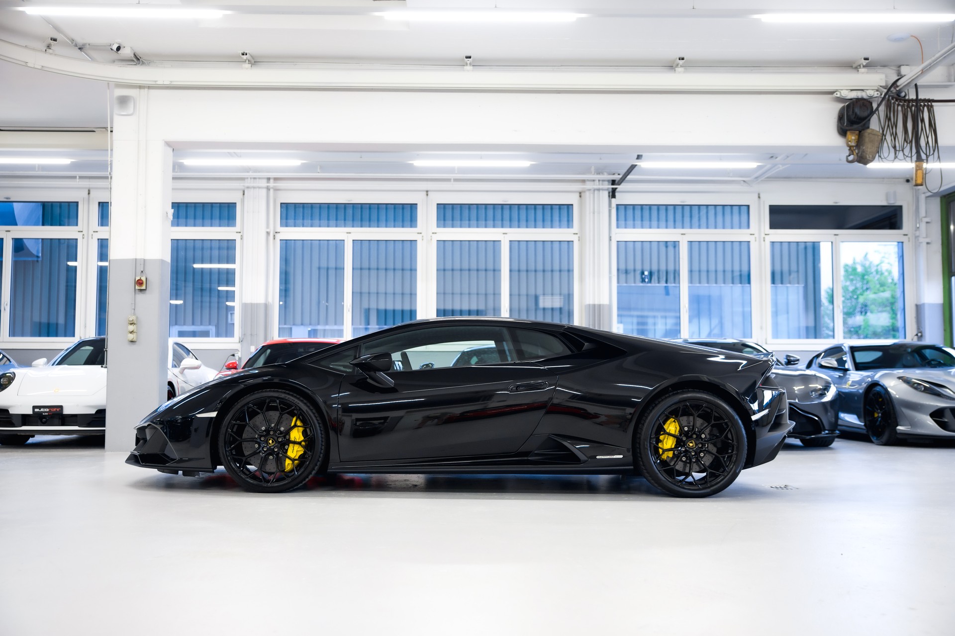 LAMBORGHINI Huracan EVO Coupé DCT-image-5