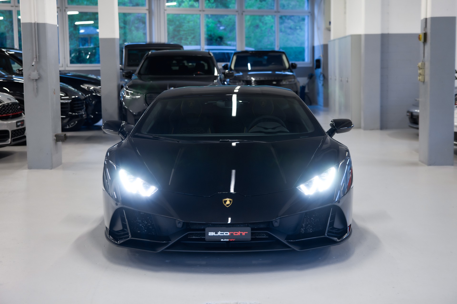LAMBORGHINI Huracan EVO Coupé DCT-image-1