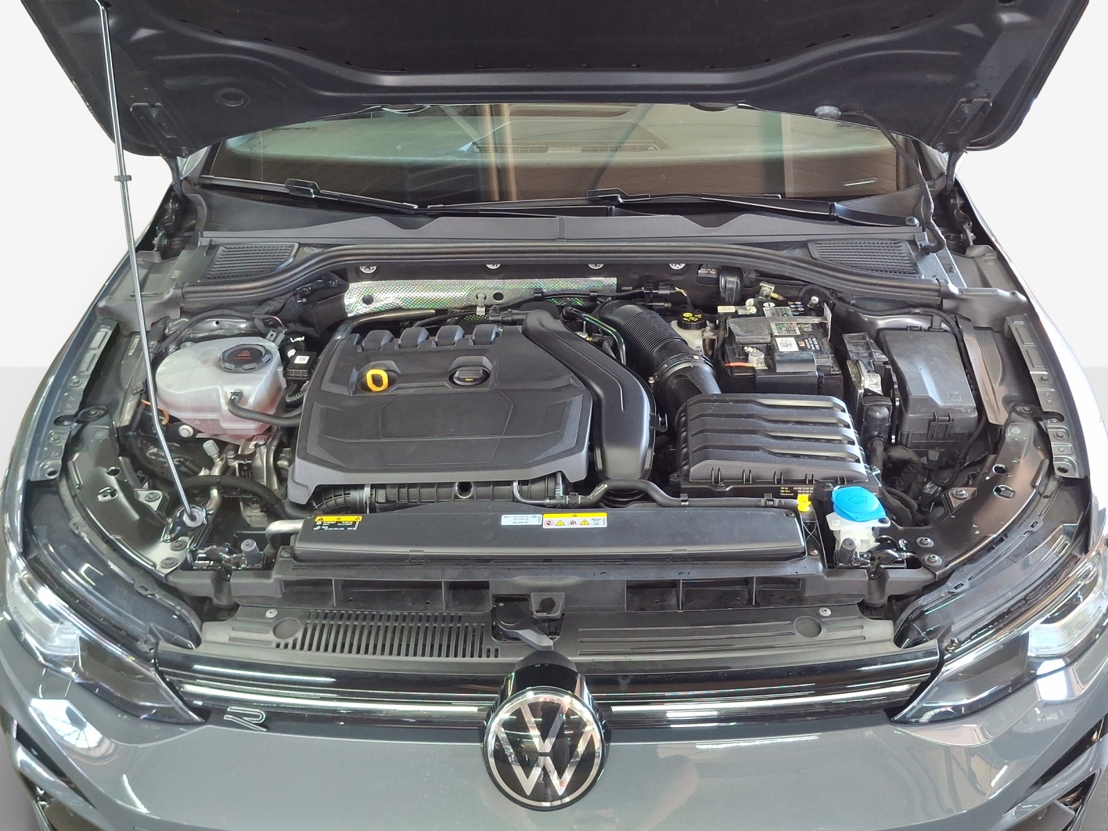 VW Golf 1.5 eTSI mHEV ACT R-Line DSG-image-15