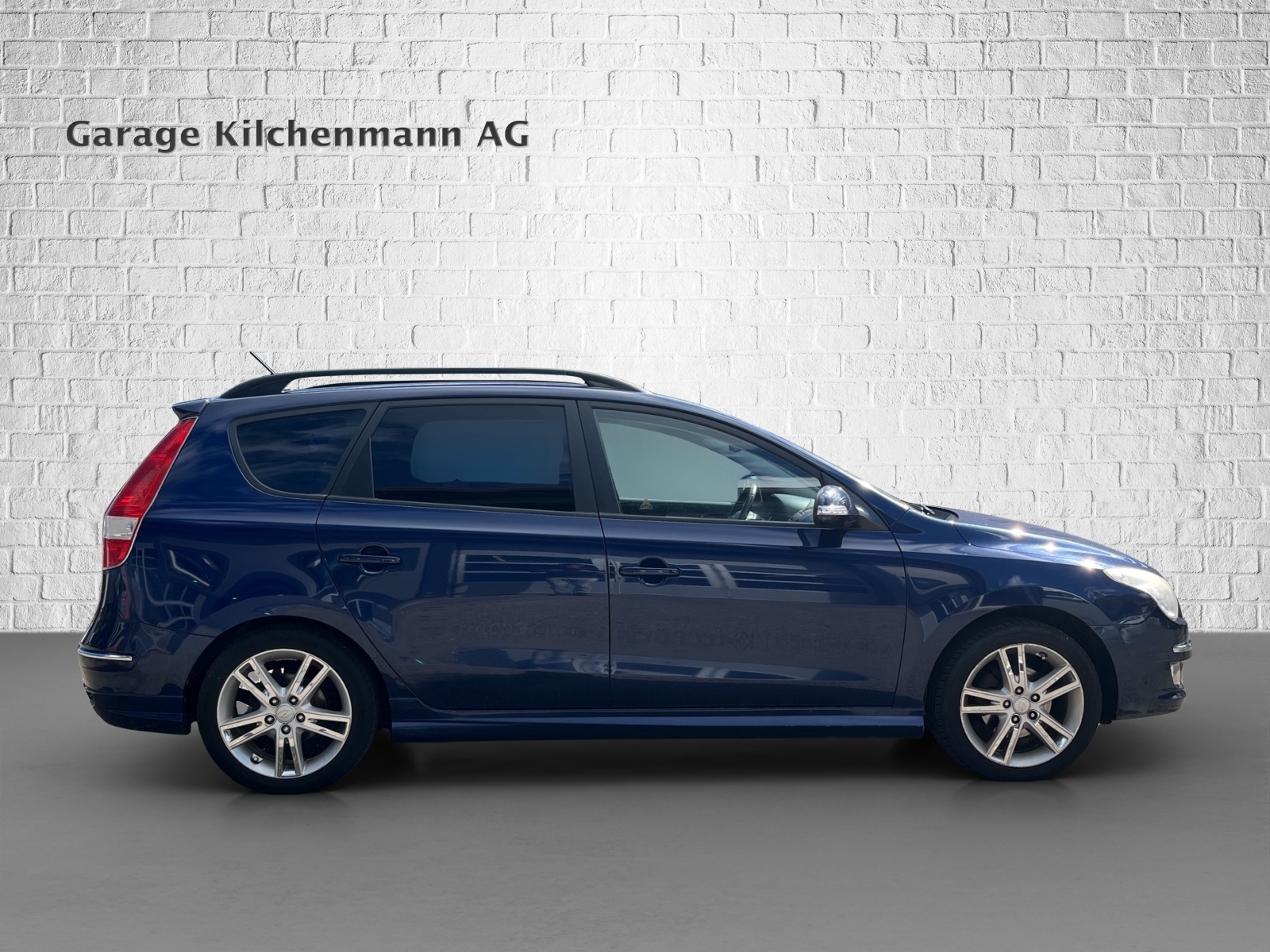 HYUNDAI i30 Wagon 2.0 CRDi Premium-image-5