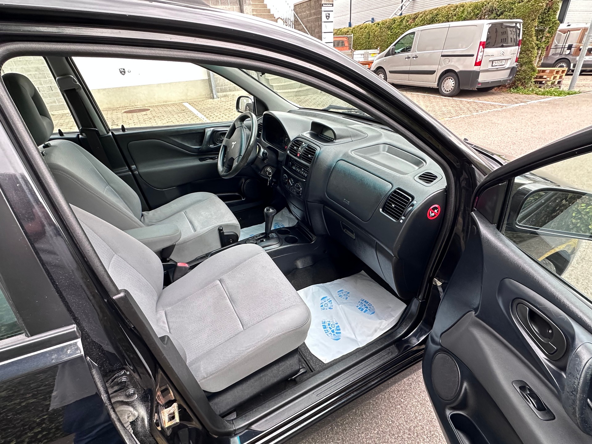 MITSUBISHI Space Star 1.8 16V Premium-image-8