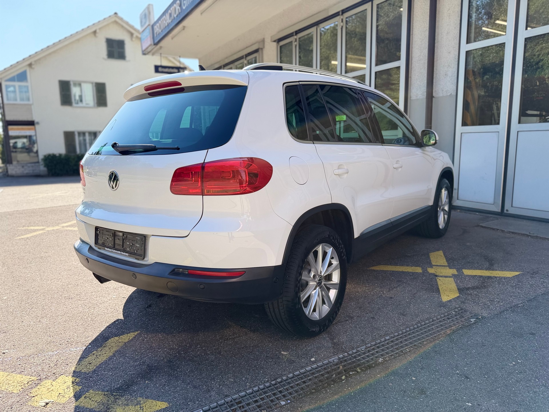 VW Tiguan 1.4 TSI Trend&Fun 4Motion-image-3