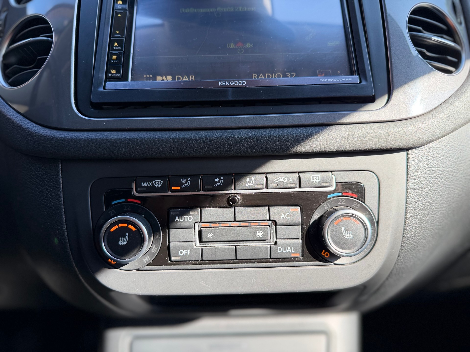 VW Tiguan 1.4 TSI Trend&Fun 4Motion-image-9